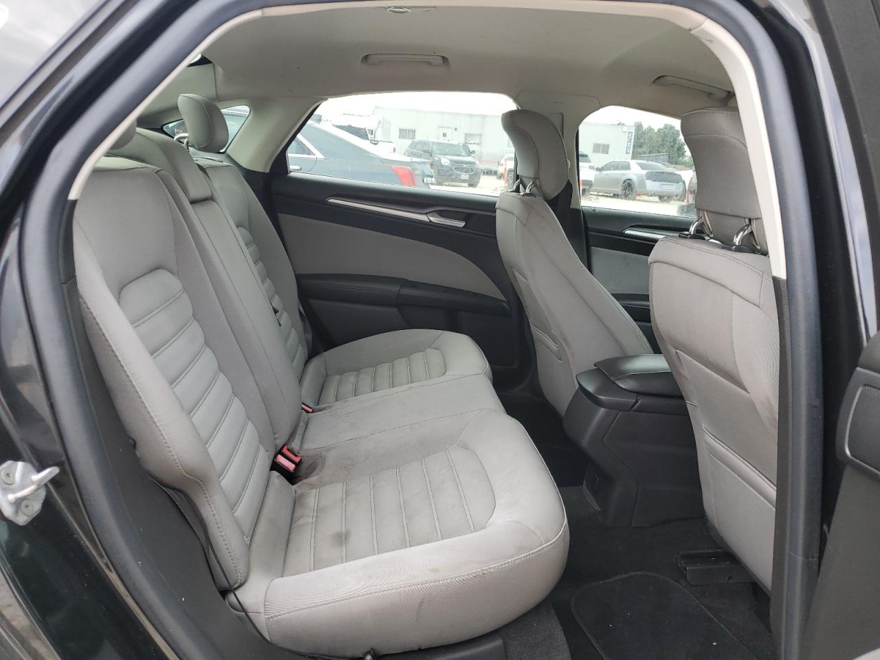 2014 Ford Fusion S VIN: 3FA6P0G79ER128548 Lot: 59981974