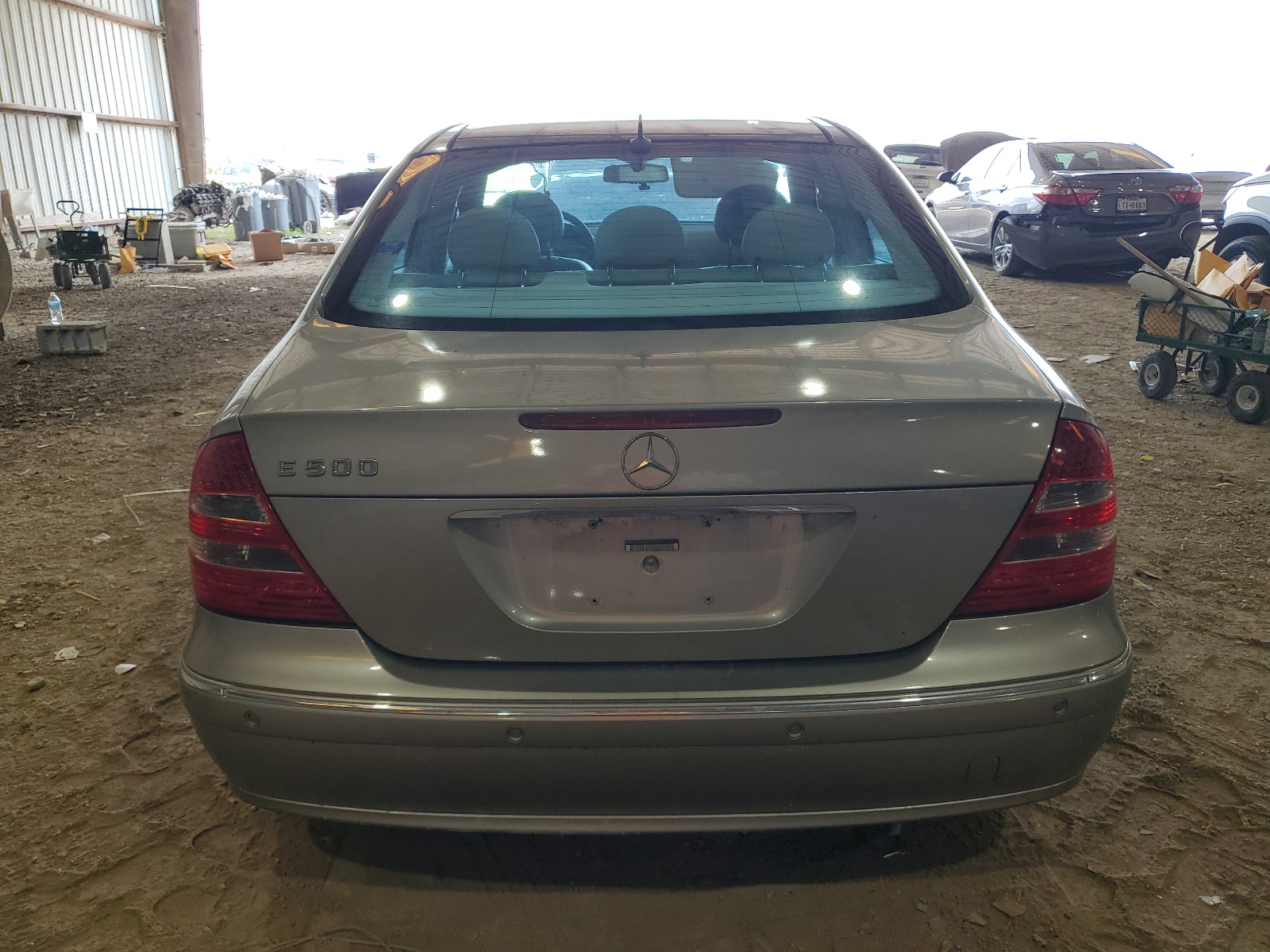 WDBUF70J64A551047 2004 Mercedes-Benz E 500