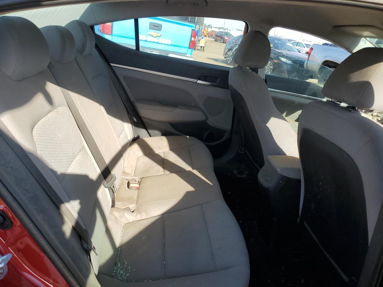 2019 Hyundai Elantra - Image 10