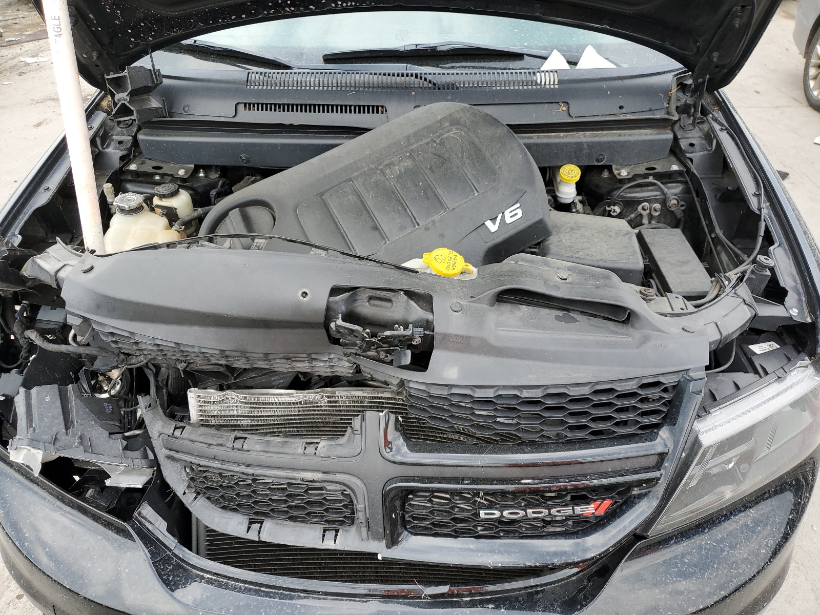 3C4PDDGGXJT430863 2018 Dodge Journey Crossroad