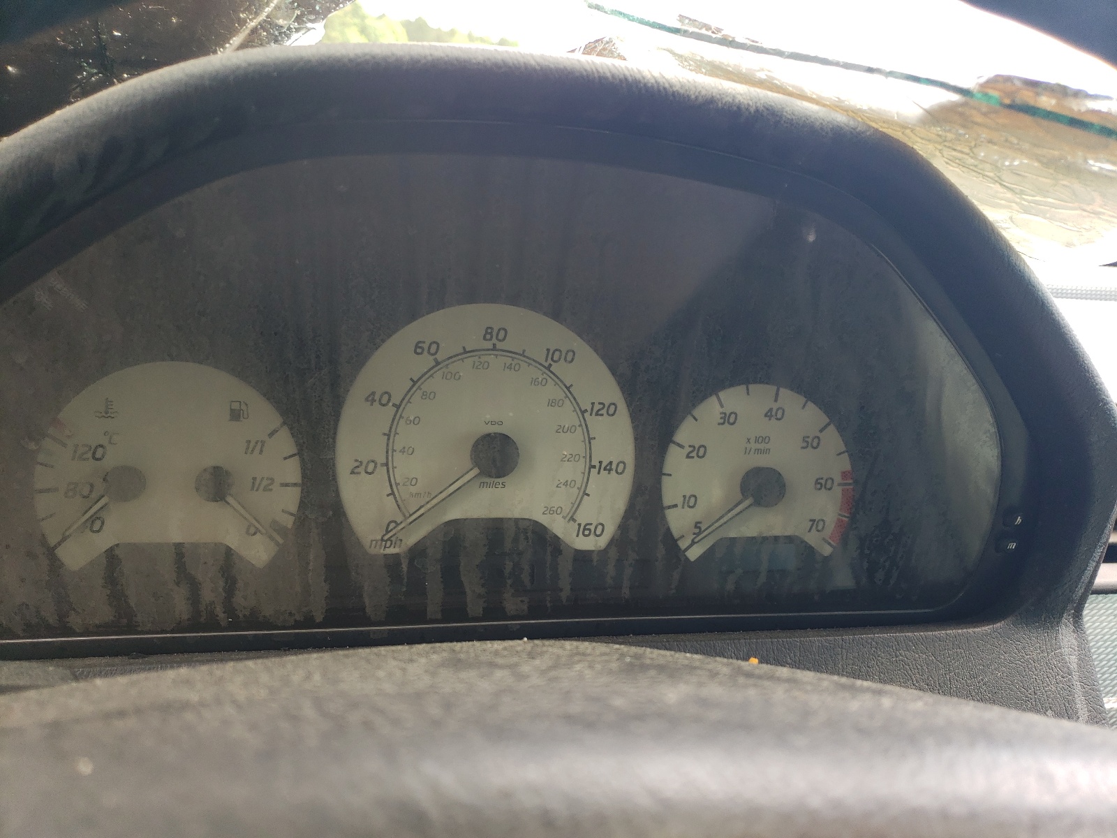 WDBHA24G3XA807313 1999 Mercedes-Benz C 230