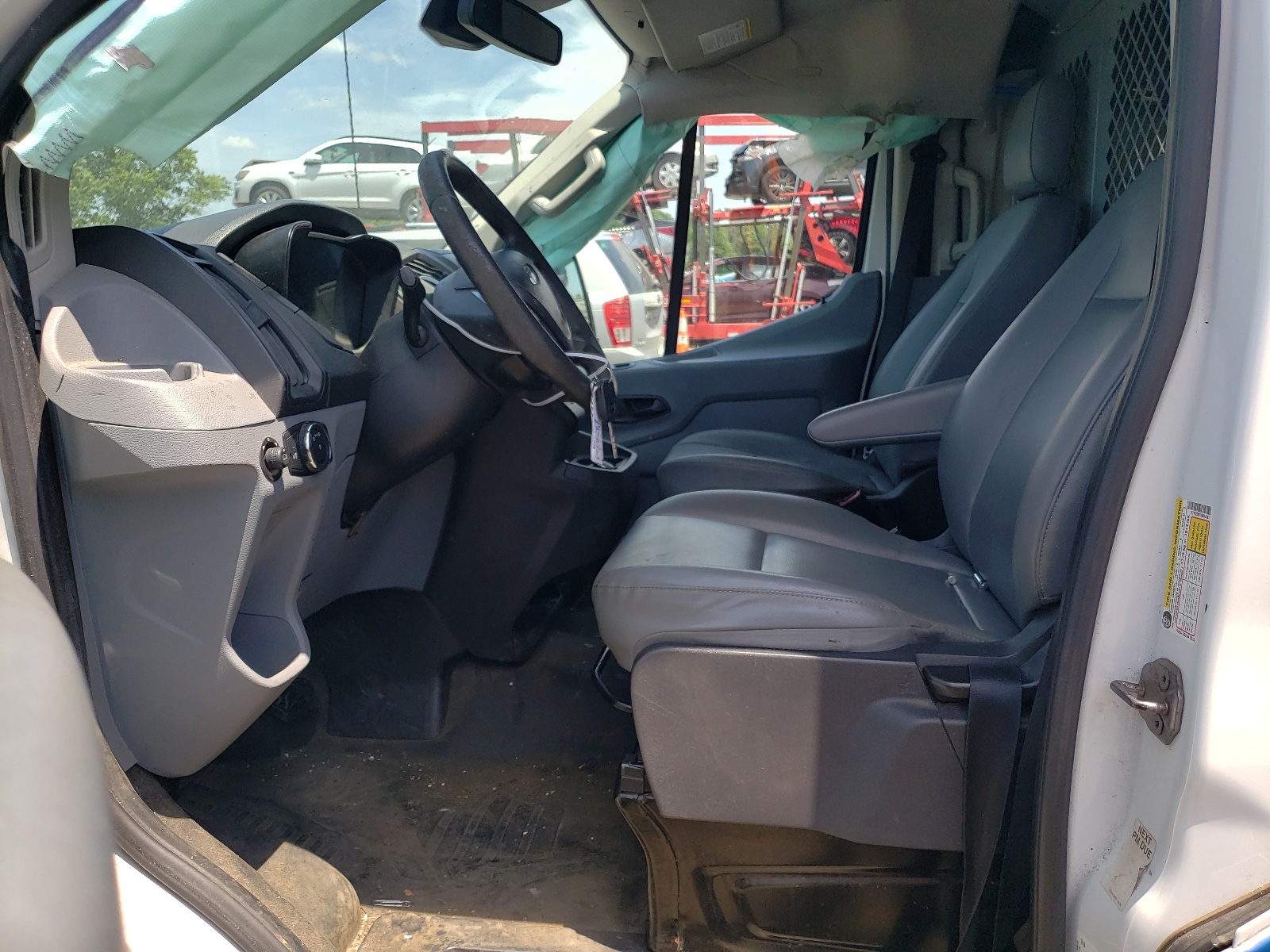 1FTYR2ZM7JKA01081 2018 Ford Transit T-250