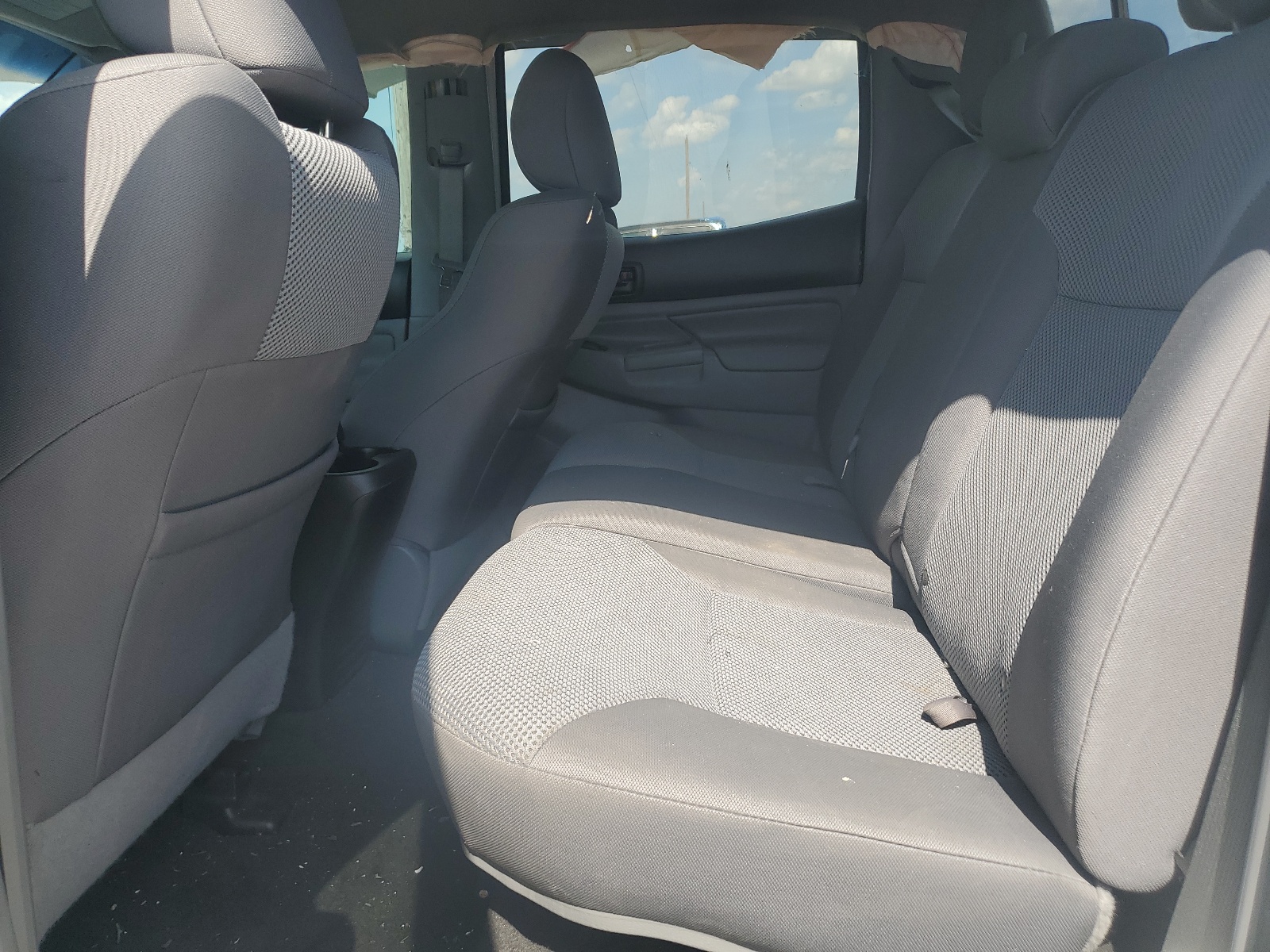 5TFJU4GN2FX074411 2015 Toyota Tacoma Double Cab Prerunner