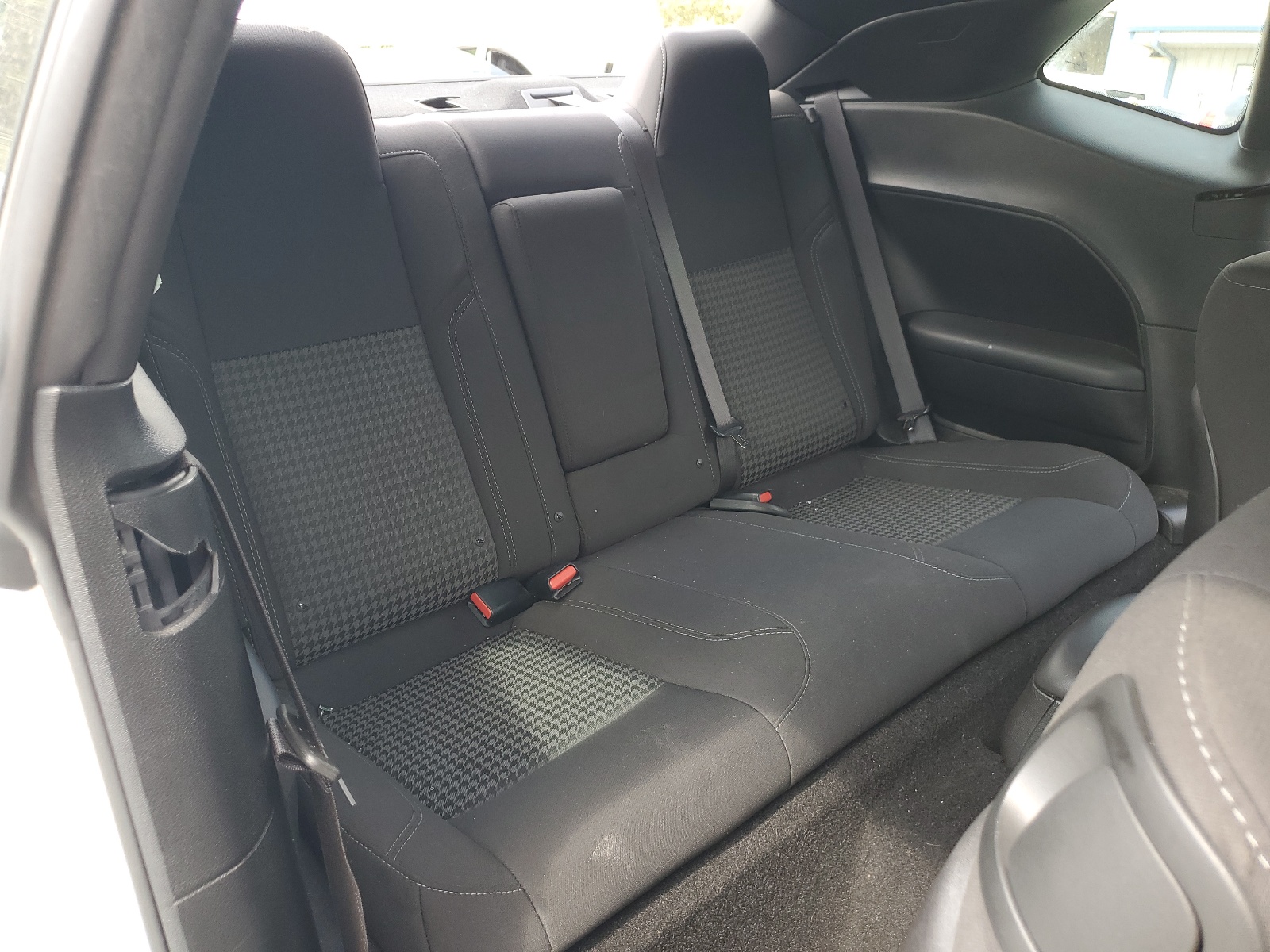 2C3CDZAG8KH669427 2019 Dodge Challenger Sxt