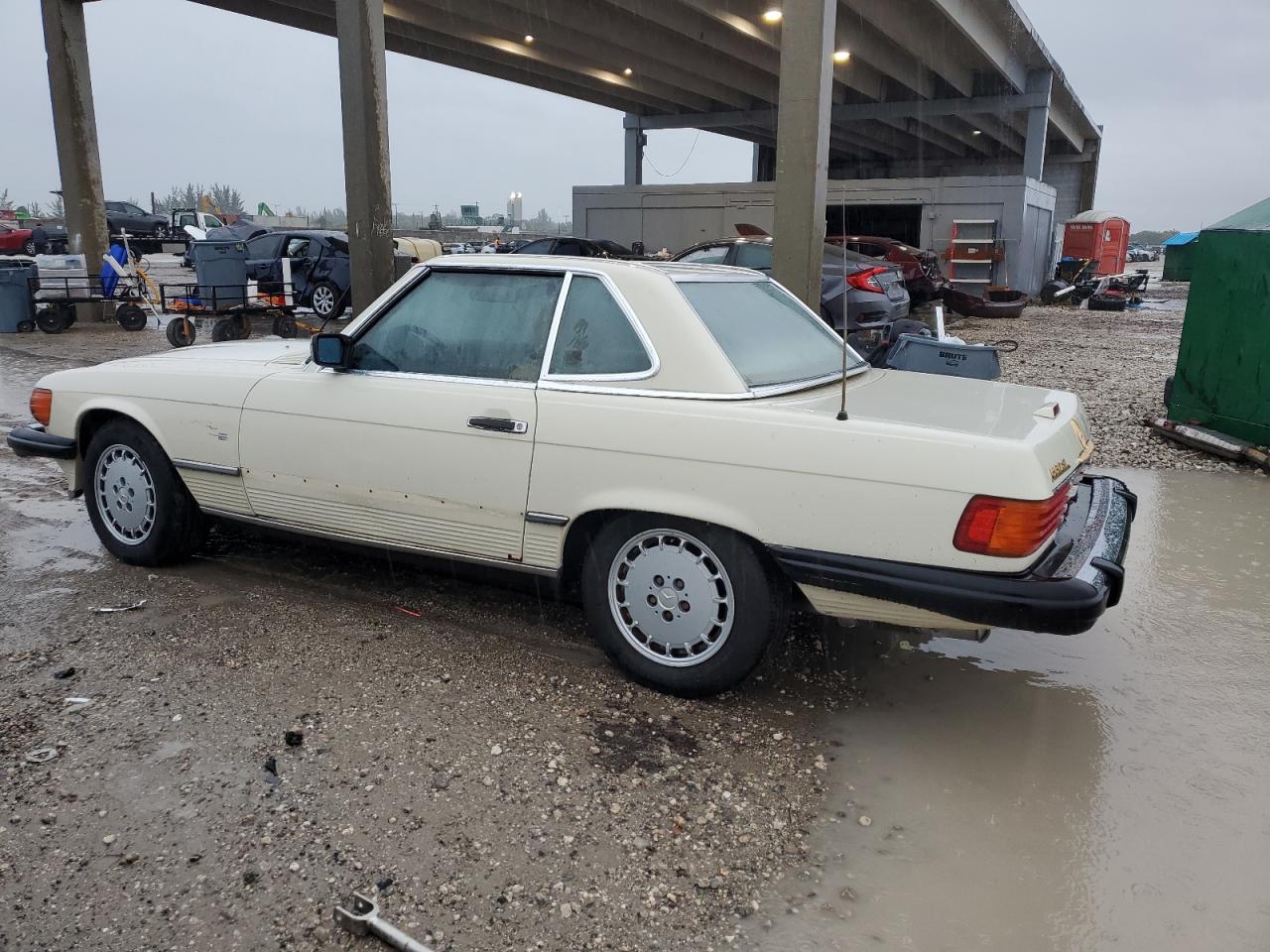 1989 Mercedes-Benz 560 Sl VIN: WDBBA48D8KA092152 Lot: 58963874