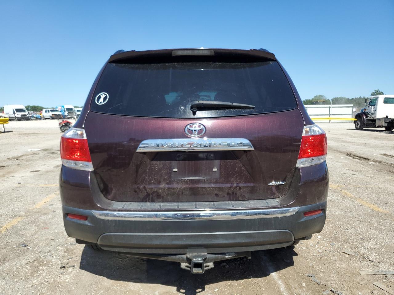 2012 Toyota Highlander Base VIN: 5TDBK3EHXCS126550 Lot: 57819794