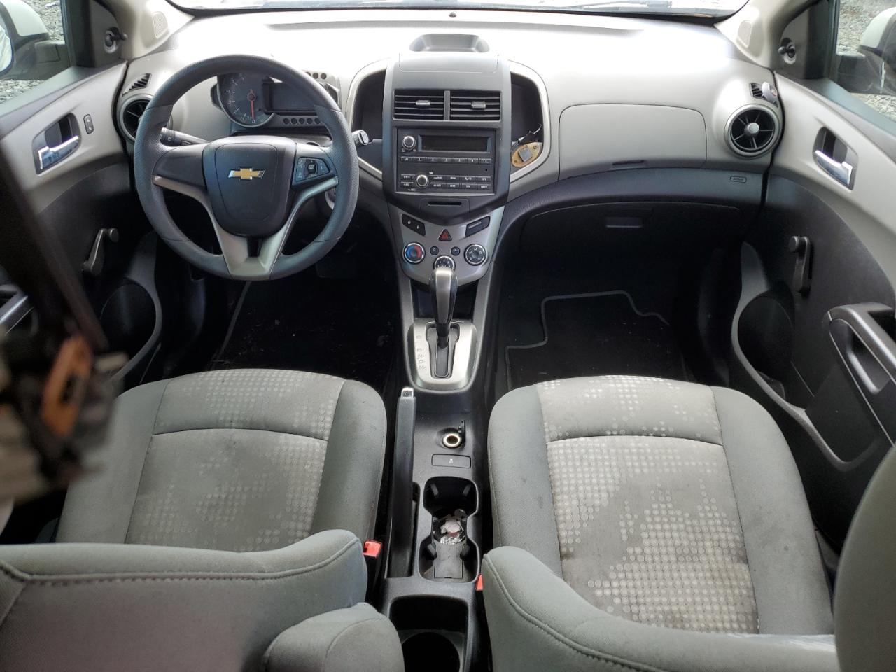 2014 Chevrolet Sonic Ls VIN: 1G1JA6SH8E4137963 Lot: 57073884