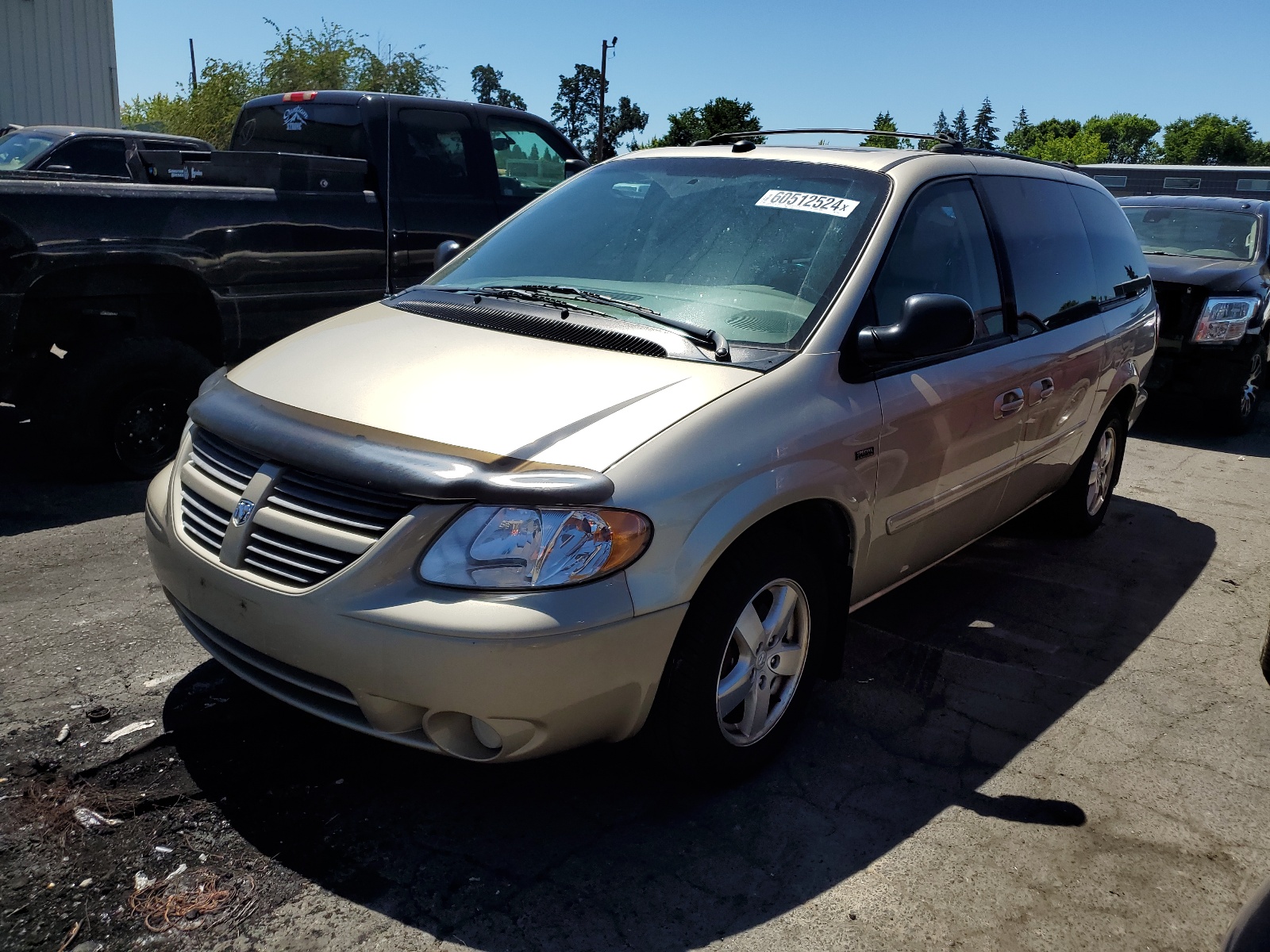 2D4GP44L95R389971 2005 Dodge Grand Caravan Sxt