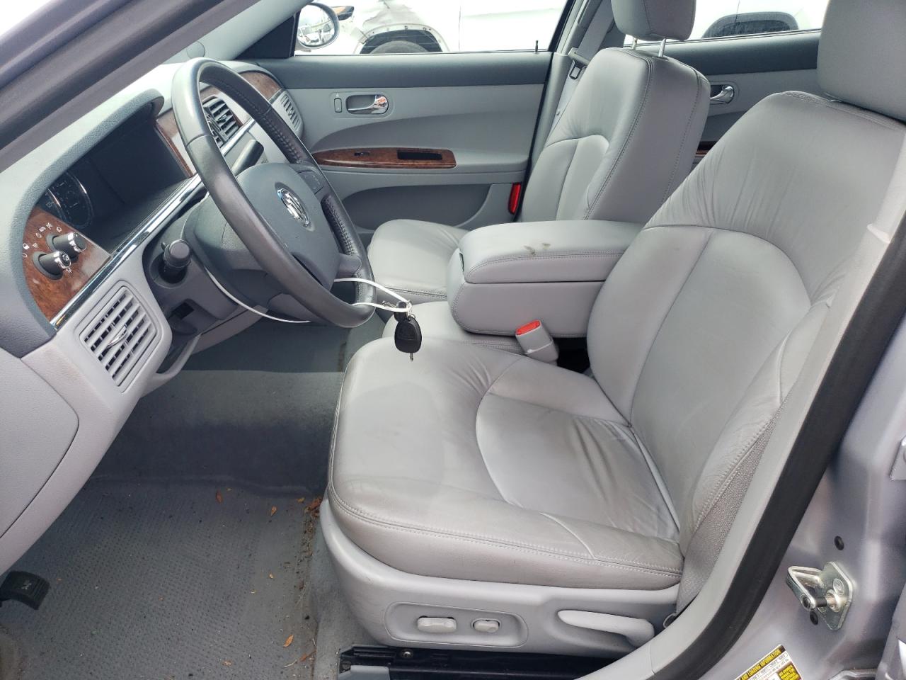 2005 Buick LaCrosse - Image 7