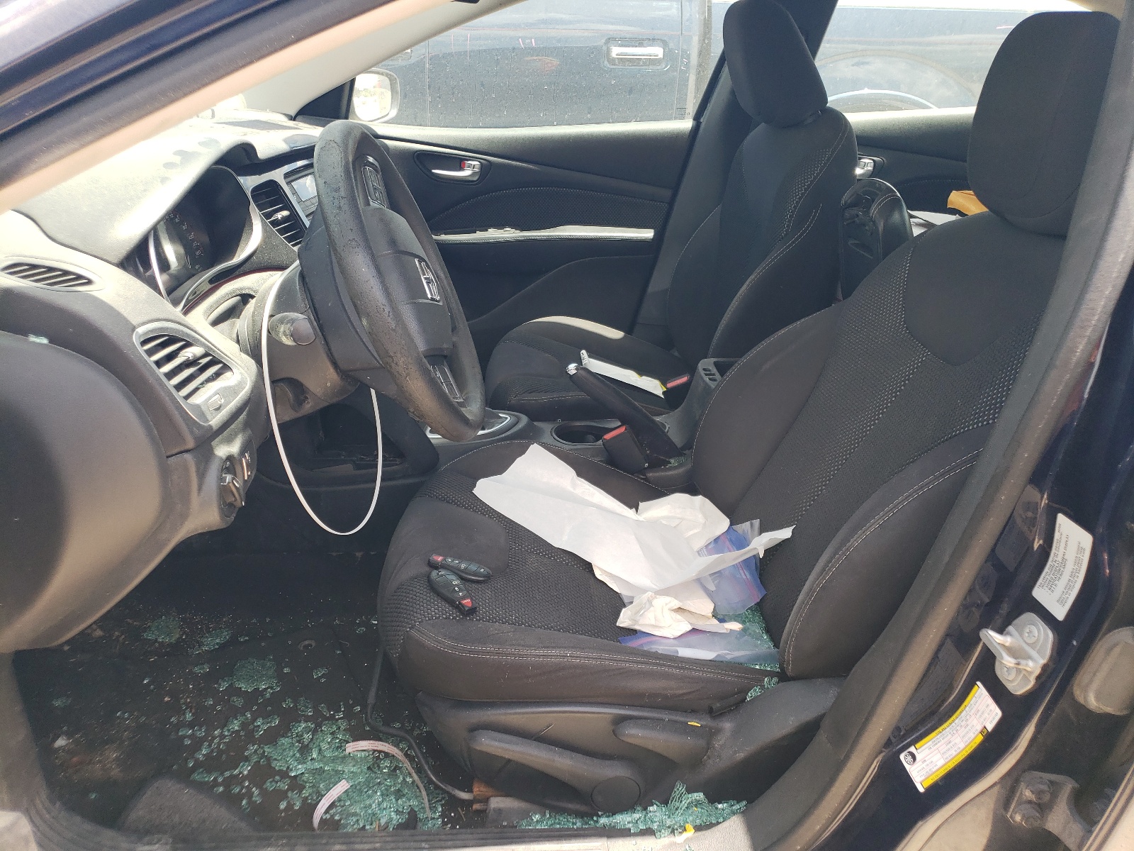 1C3CDFBBXFD193153 2015 Dodge Dart Sxt