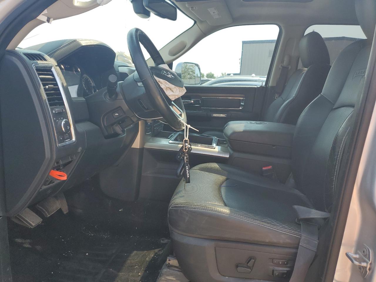 2015 Ram 1500 Laramie VIN: 1C6RR7NT8FS607048 Lot: 59329994