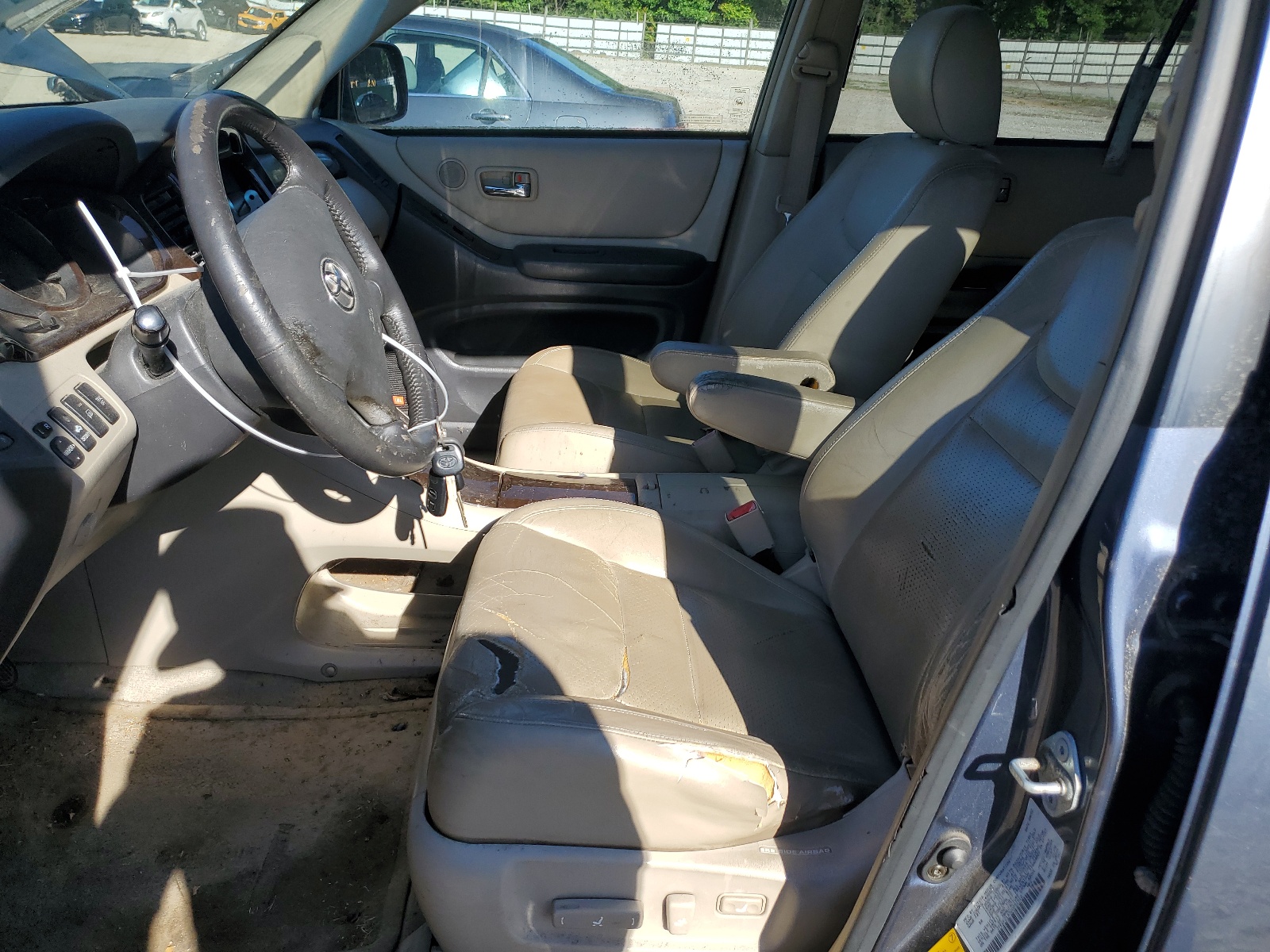 JTEGF21A320051510 2002 Toyota Highlander Limited