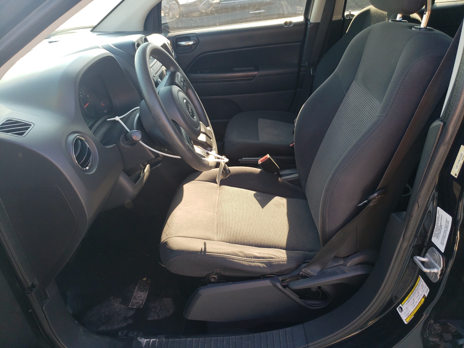 1J4NT1FB4BD224809 2011 Jeep Compass Sport