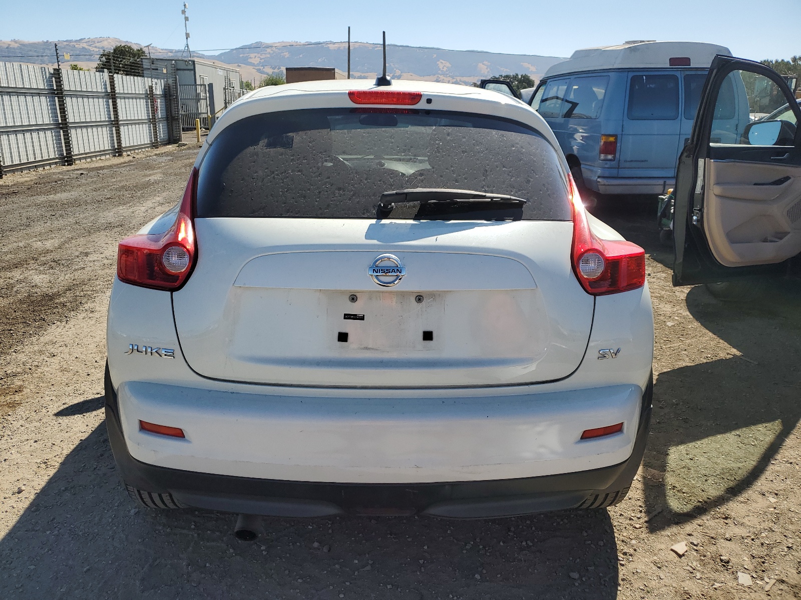 JN8AF5MR3BT022847 2011 Nissan Juke S