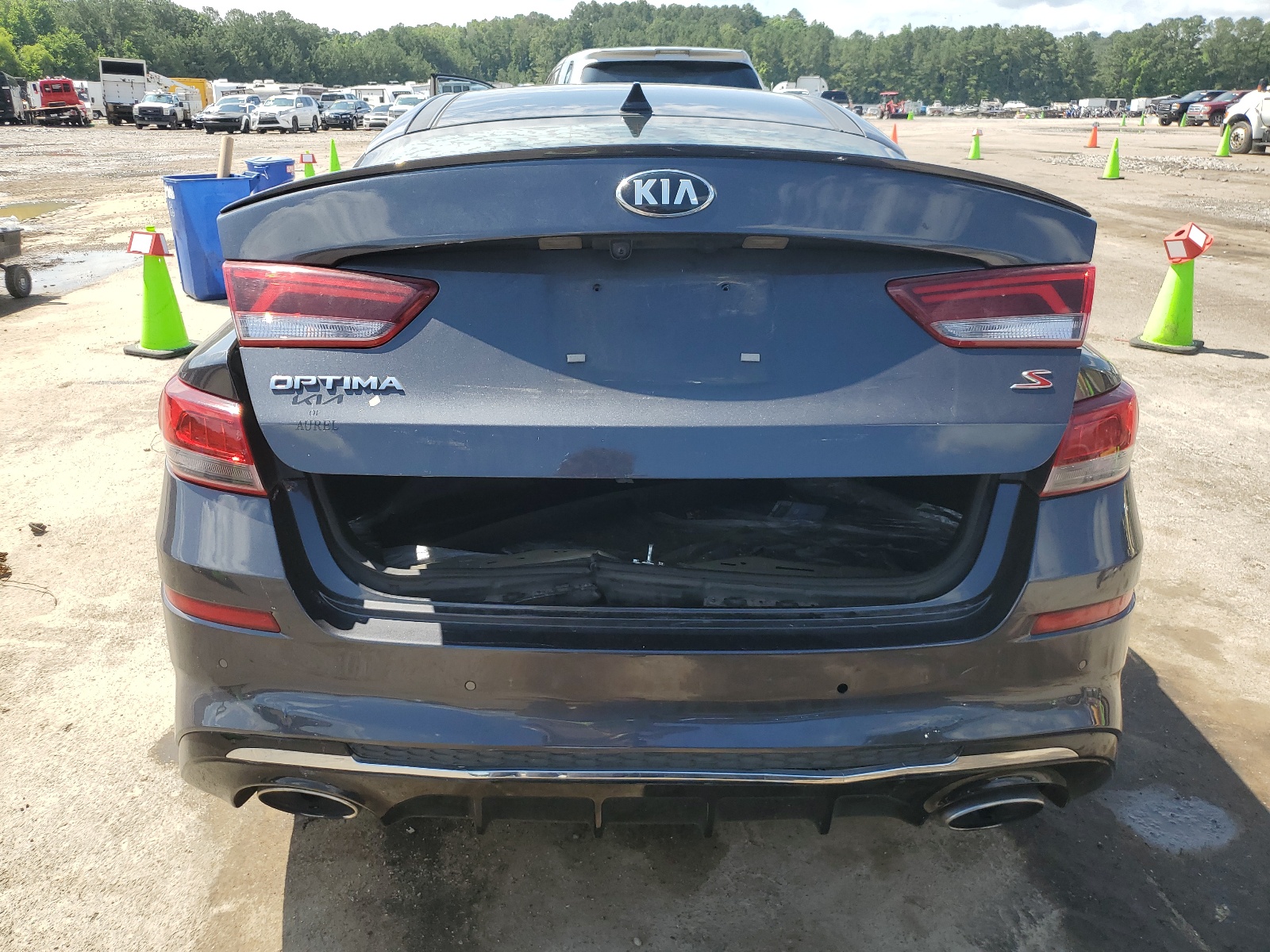 5XXGT4L37KG285235 2019 Kia Optima Lx