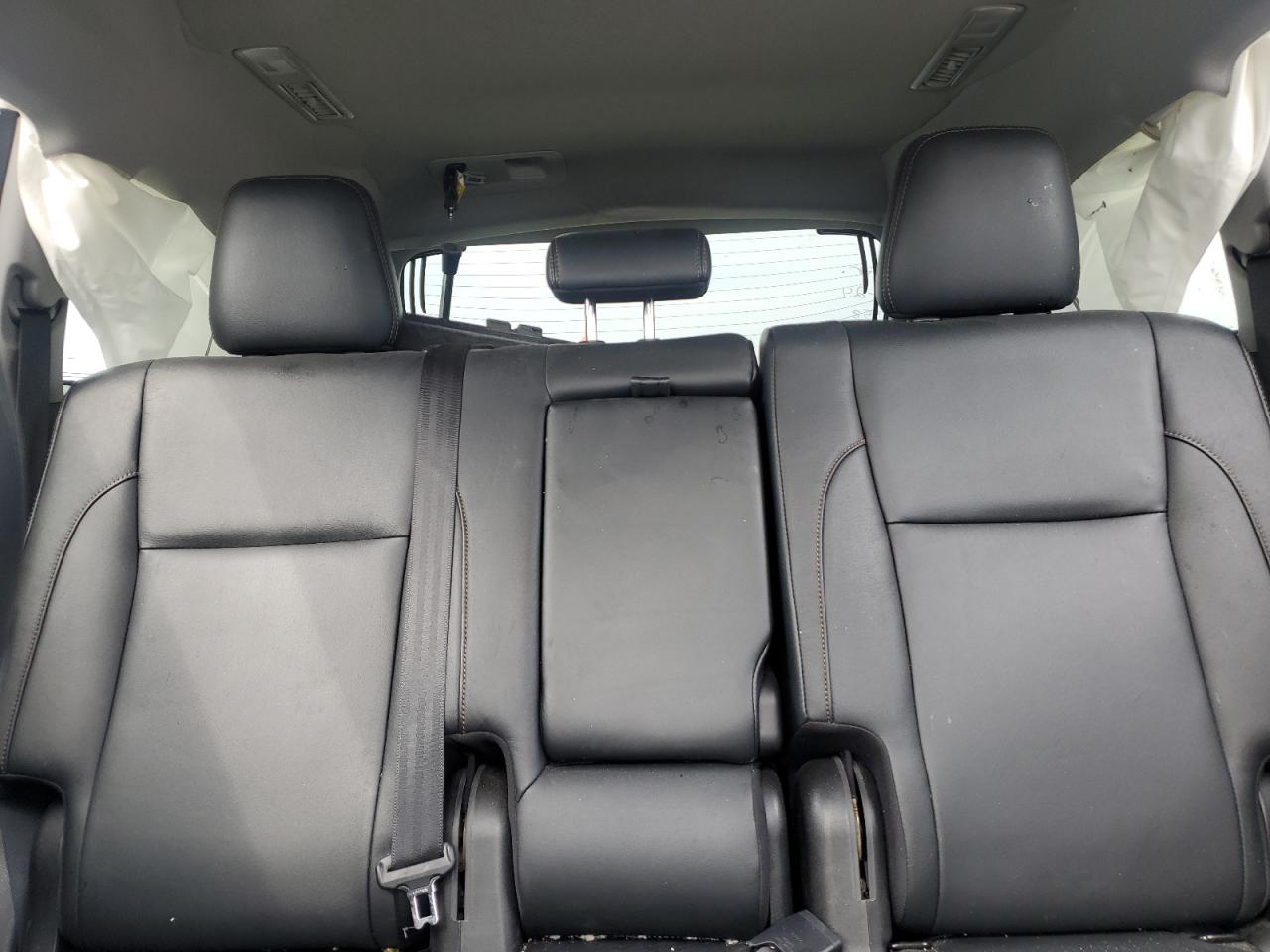 2018 Toyota Highlander Se VIN: 5TDJZRFH0JS821660 Lot: 60674854