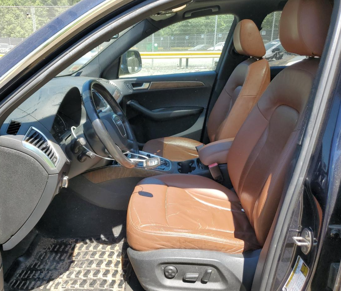 WA1LKAFP3AA092079 2010 Audi Q5 Premium Plus