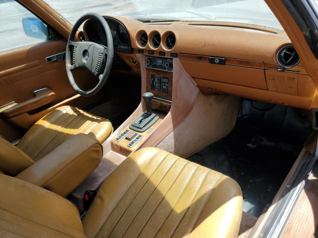 1979 Mercedes-Benz Slc 450 VIN: 10702412027406 Lot: 59934384