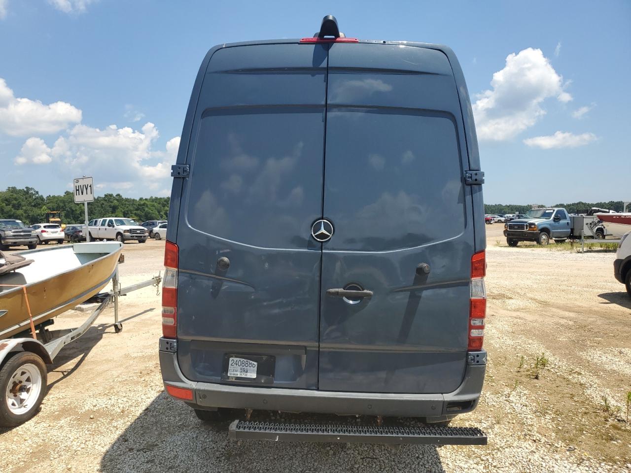 WD3PE7CD1JP635187 2018 Mercedes-Benz Sprinter 2500