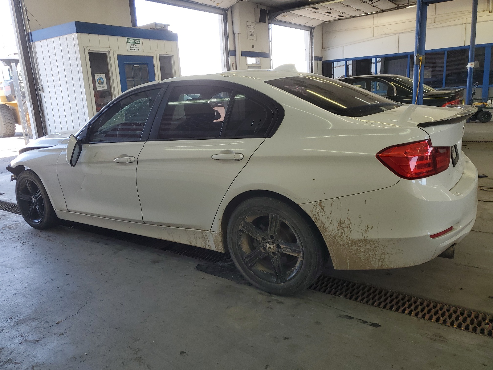 WBA3B1C51FK135762 2015 BMW 320 I