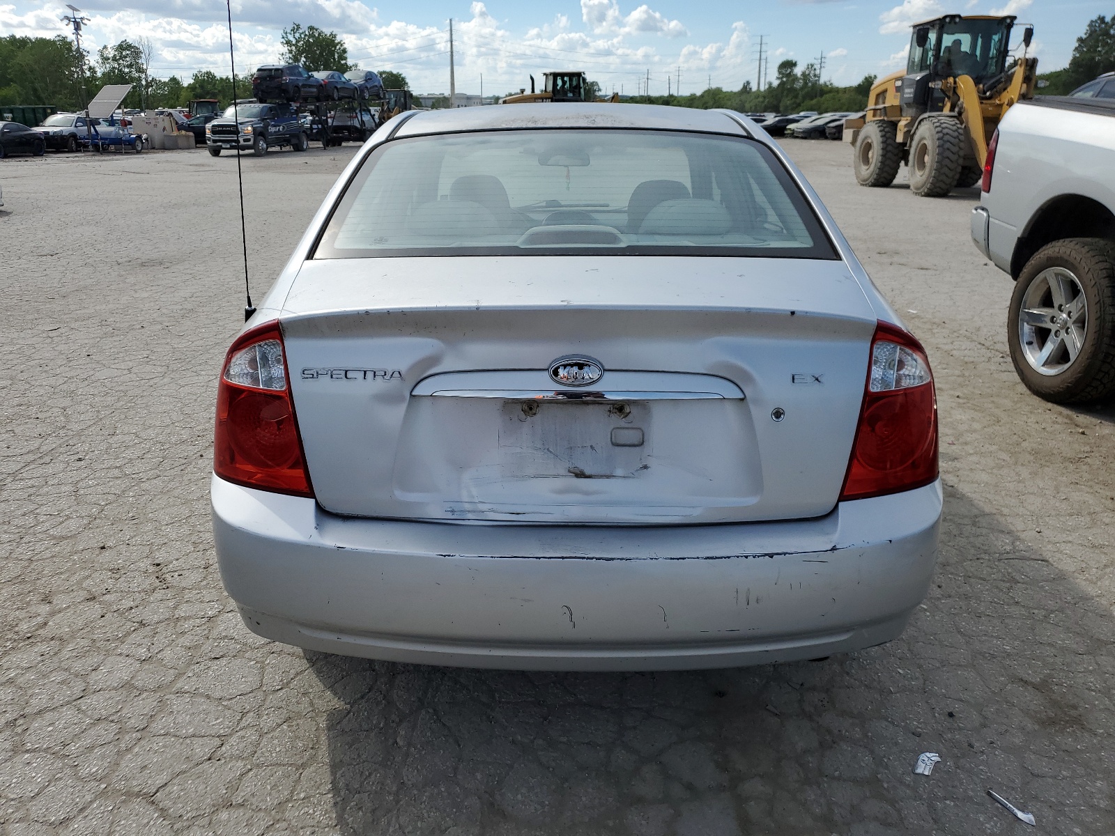 KNAFE121365332255 2006 Kia Spectra Lx