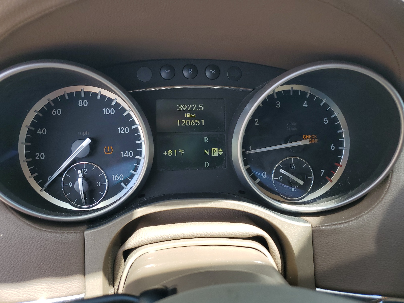 4JGBF7BE9BA672947 2011 Mercedes-Benz Gl 450 4Matic