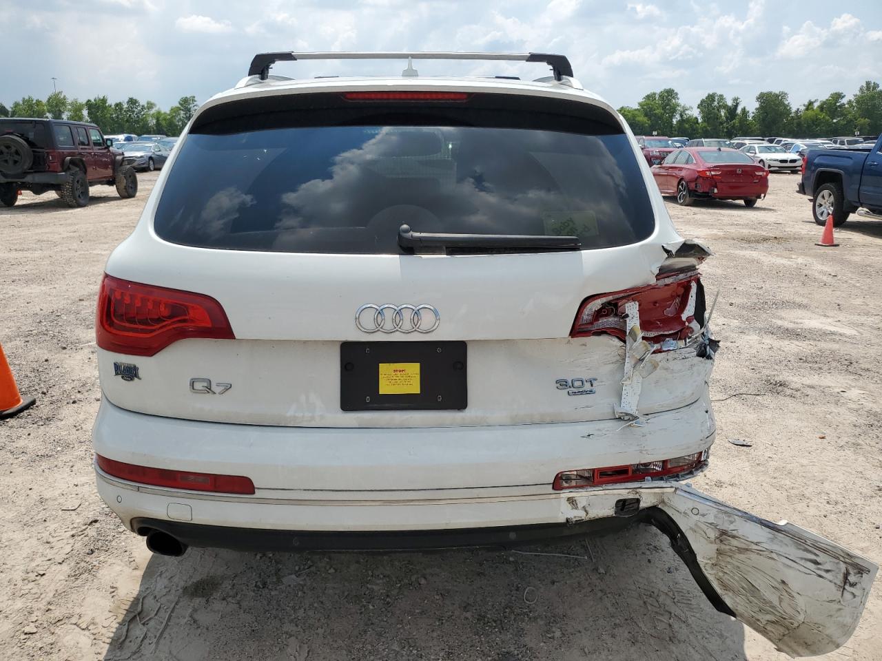 WA1LGAFE3FD001074 2015 Audi Q7 Premium Plus