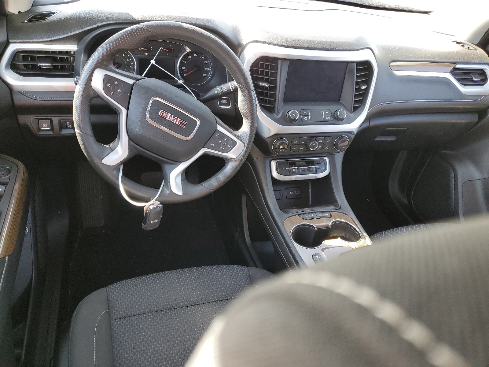 1GKKNKLA6MZ157516 2021 GMC Acadia Sle