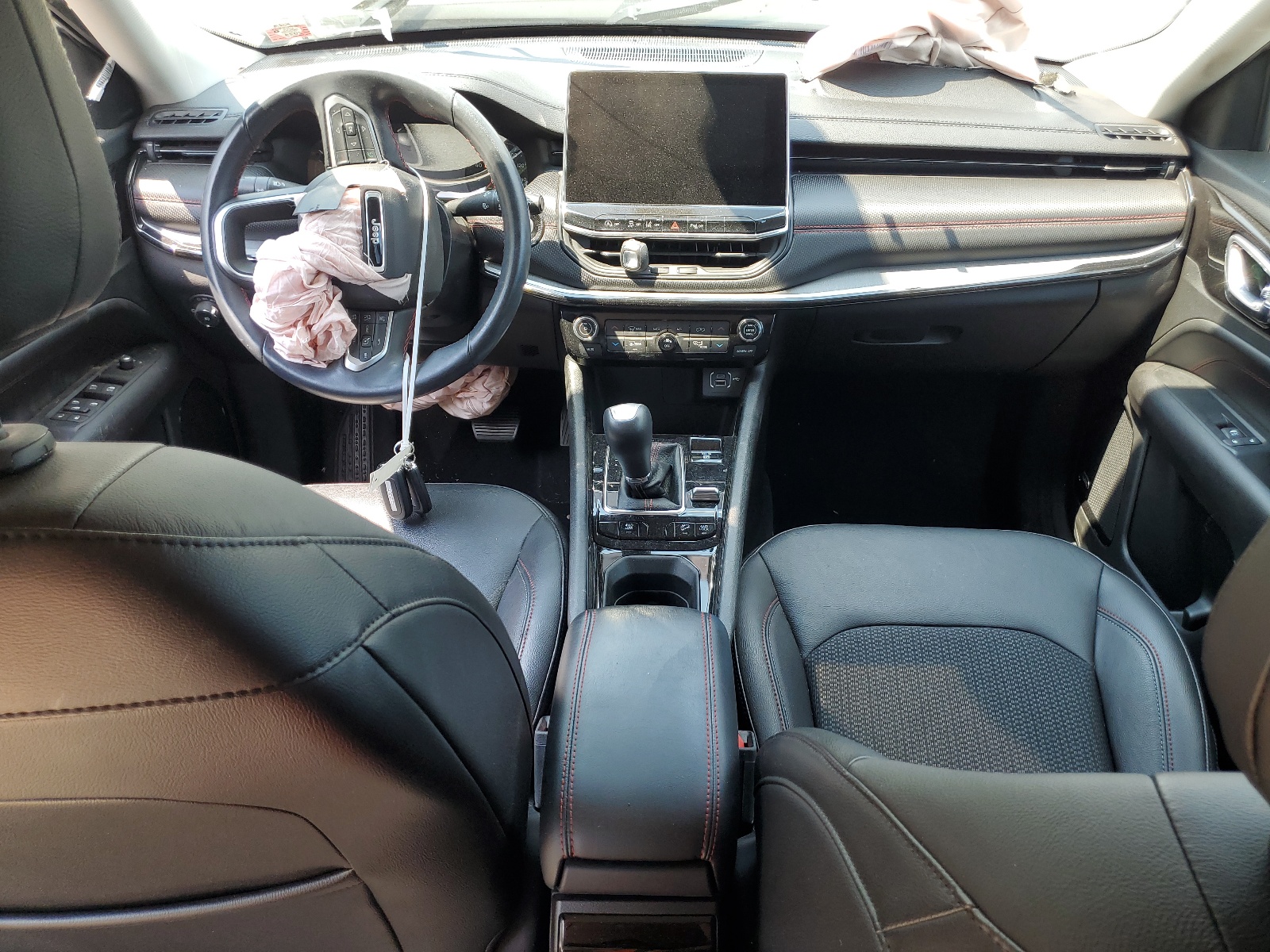 3C4NJDDB3NT159823 2022 Jeep Compass Trailhawk