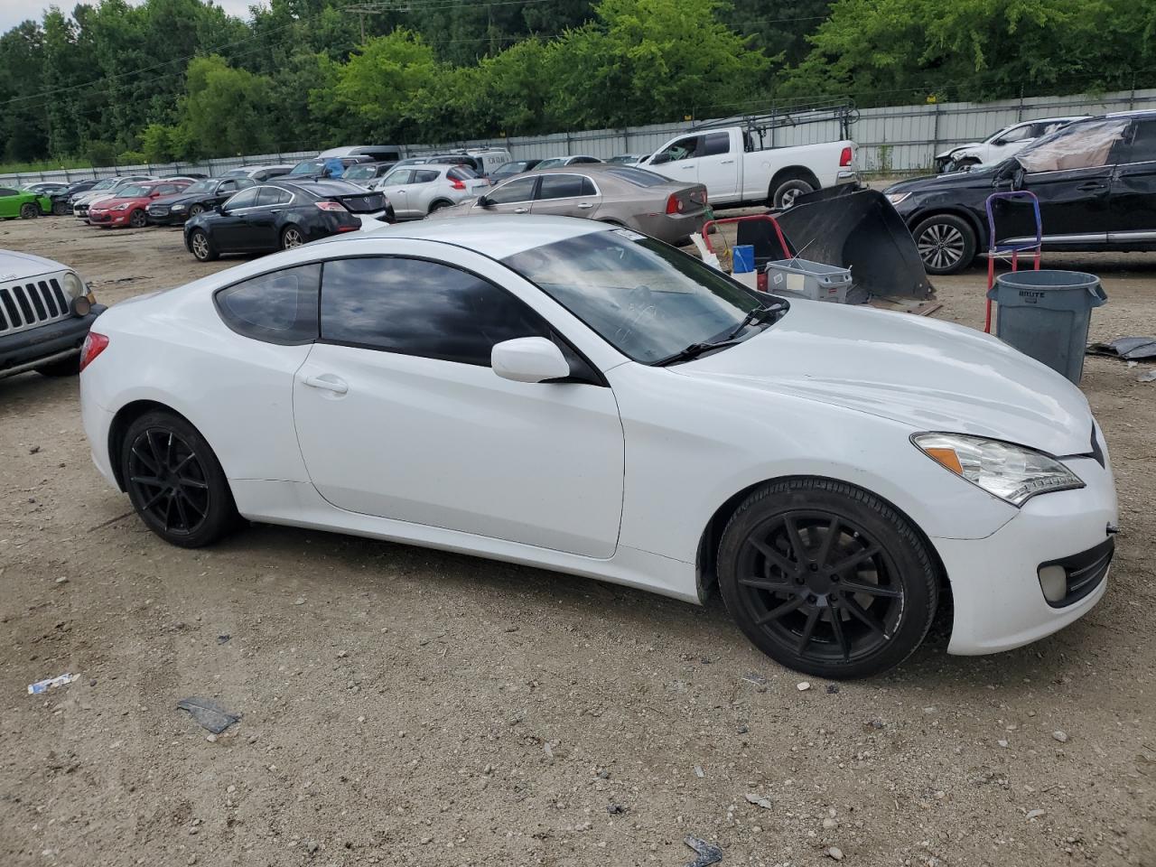 2010 Hyundai Genesis Coupe 3.8L VIN: KMHHU6KH3AU018057 Lot: 60443774