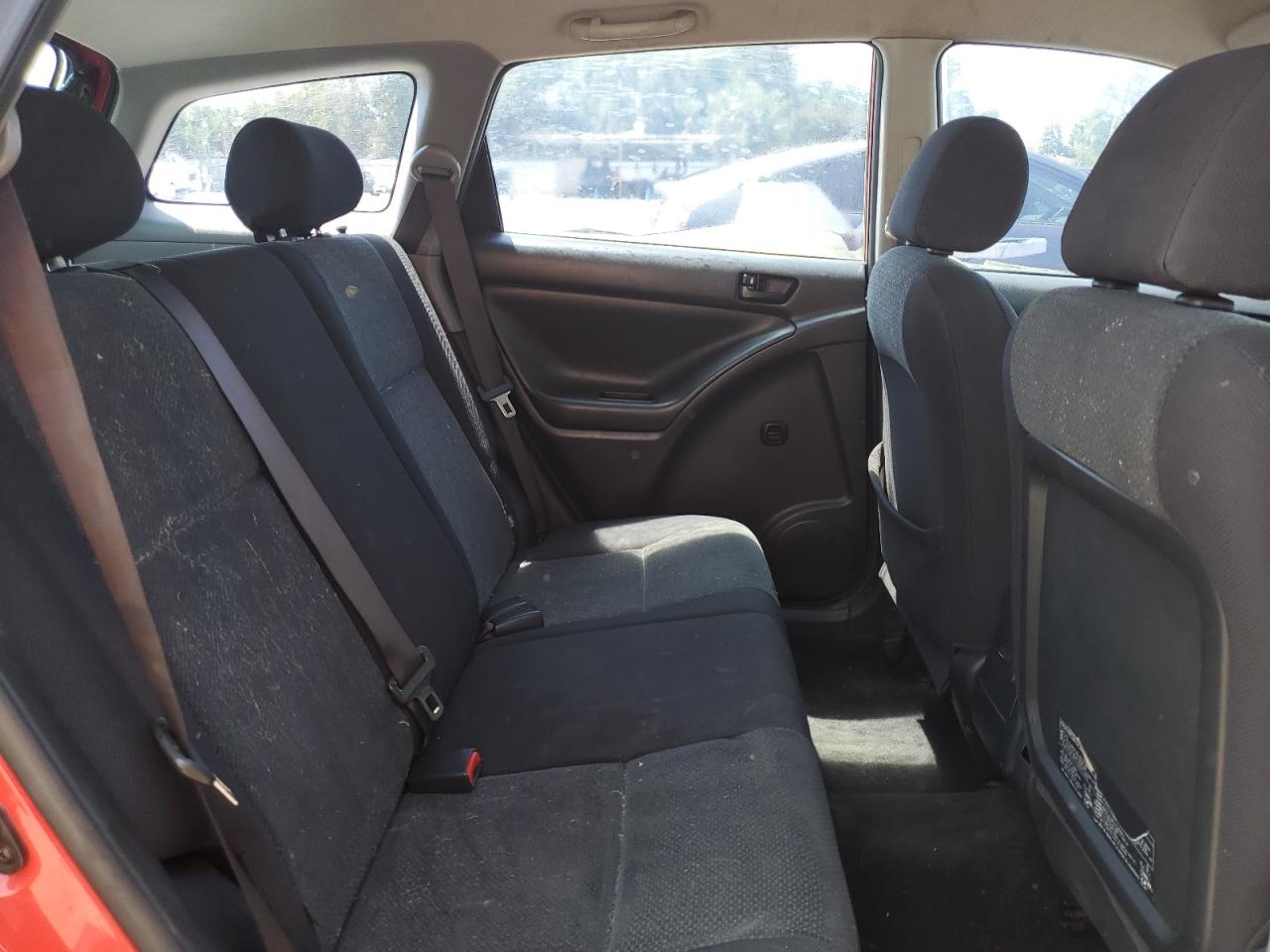 2003 Toyota Corolla Matrix Xr VIN: 2T1KR32E53C035443 Lot: 58538984