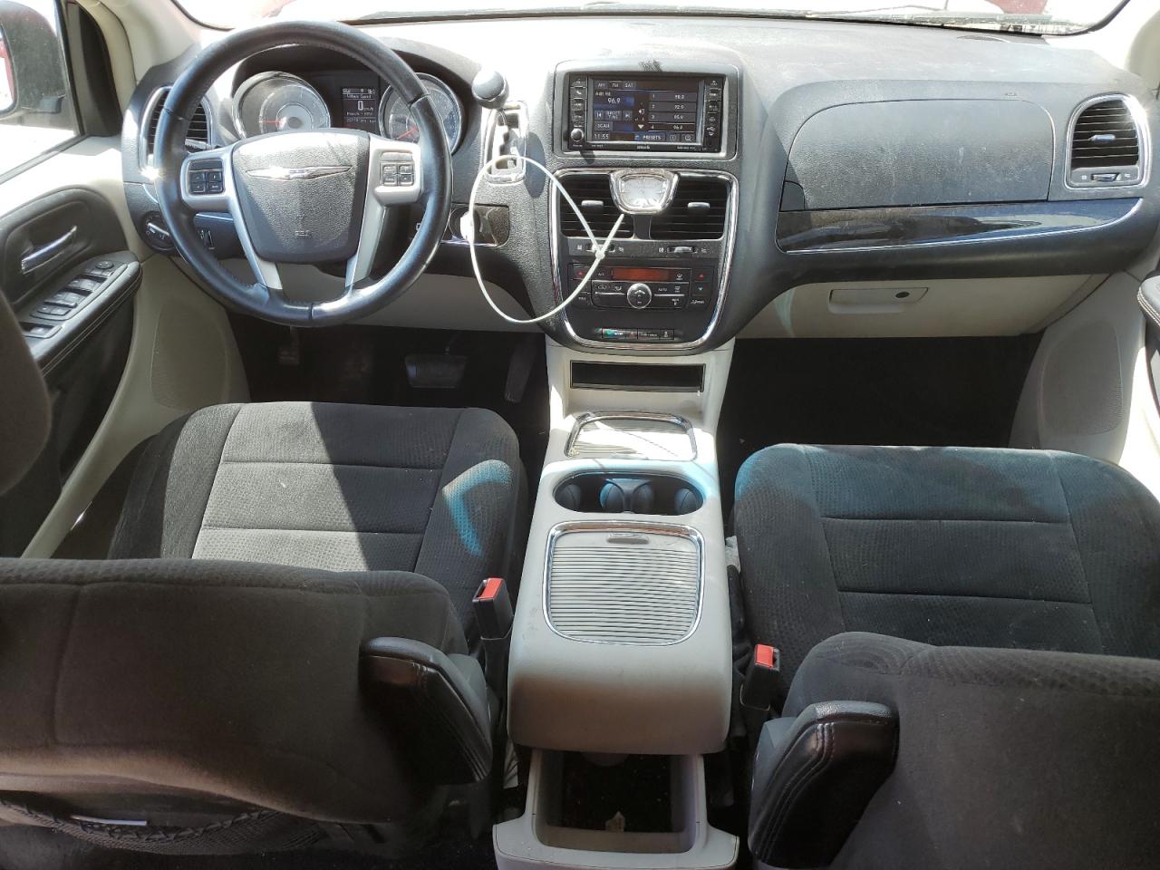 2013 Chrysler Town & Country Touring VIN: 2C4RC1BG2DR671048 Lot: 59945944