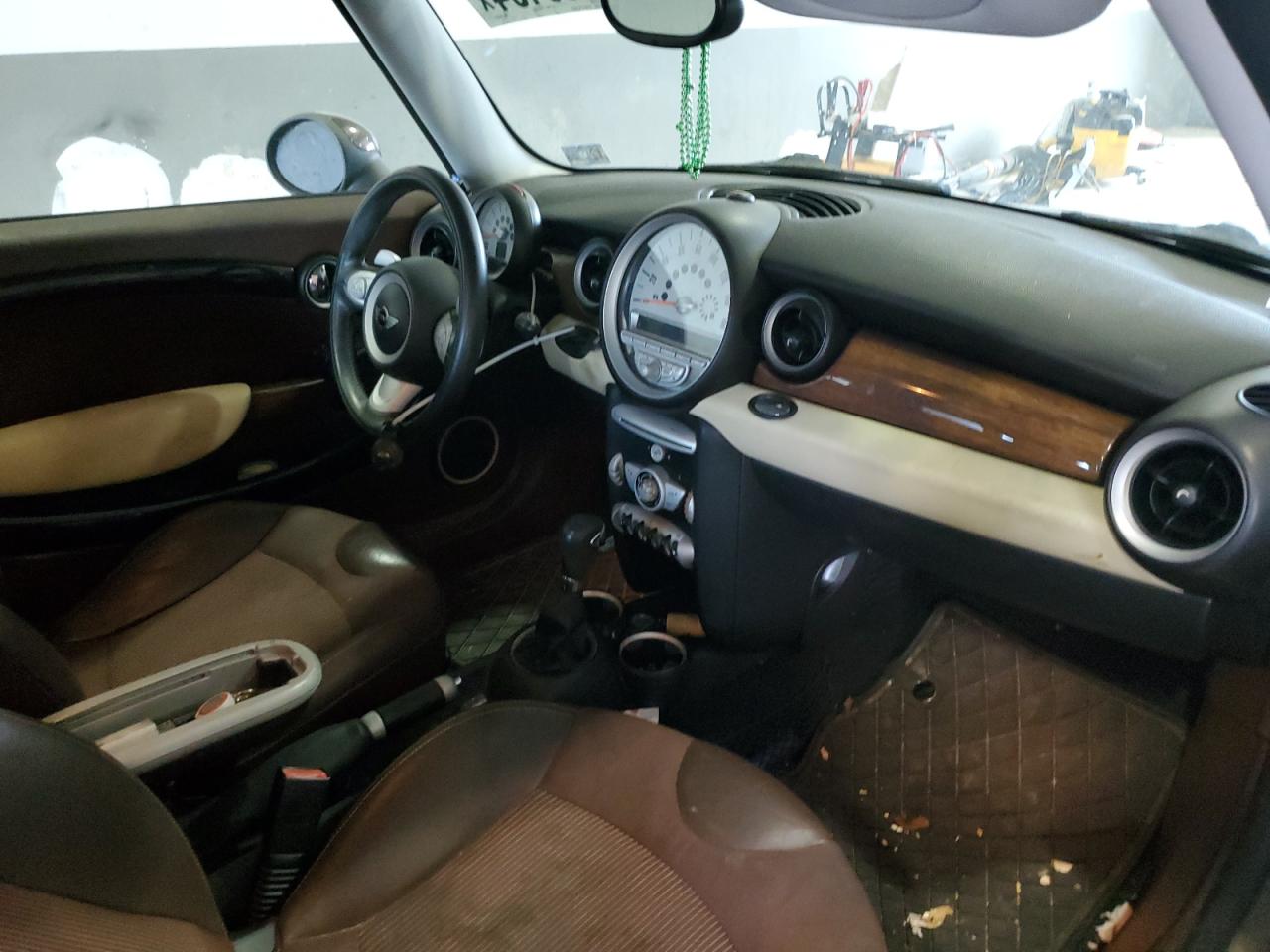 2009 MINI Cooper - Image 8
