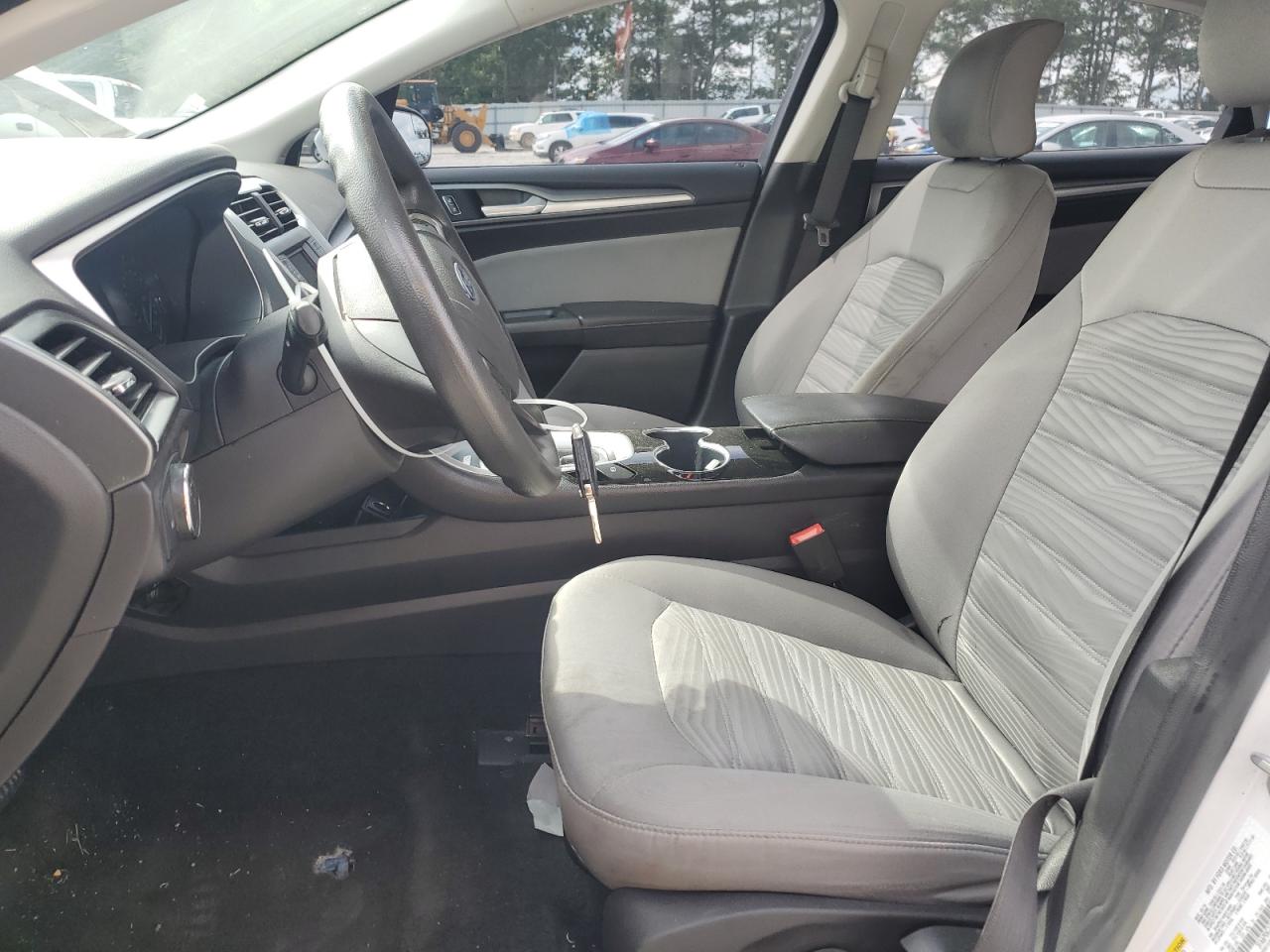 2016 Ford Fusion S VIN: 3FA6P0G74GR374989 Lot: 59622694