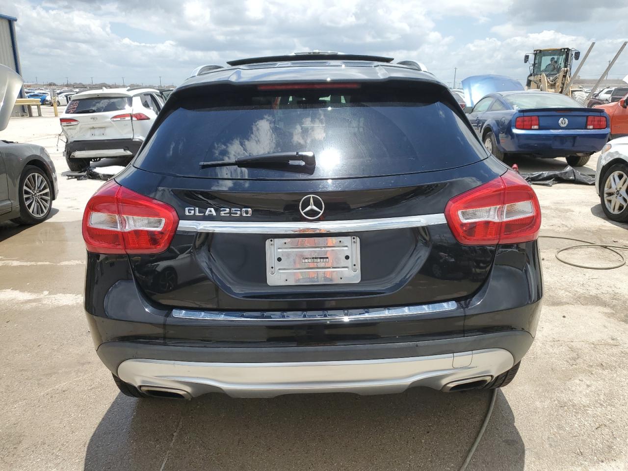 VIN WDCTG4EB0GJ257460 2016 MERCEDES-BENZ GLA-CLASS no.6