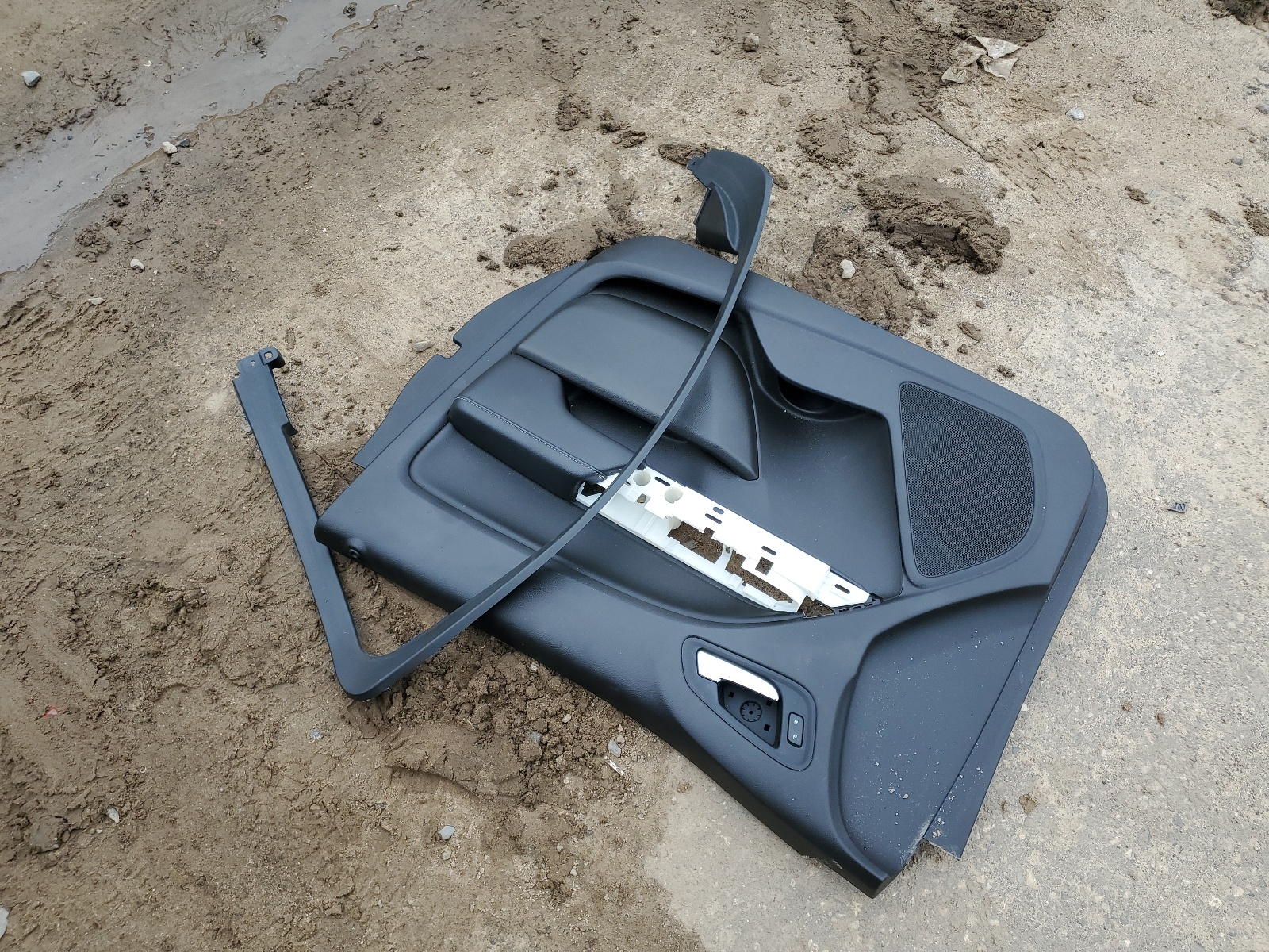 1GTG6DE31G1380624 2016 GMC Canyon Slt