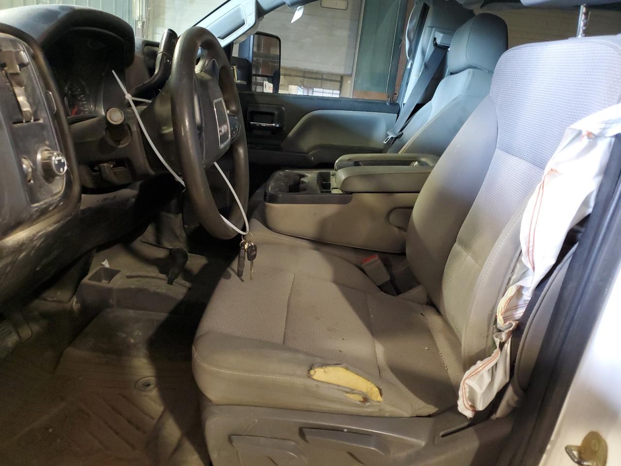 2018 GMC Sierra K2500 Heavy Duty VIN: 1GT12REY3JF239770 Lot: 60255744