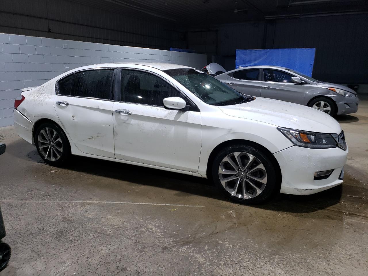 2013 Honda Accord - Image 4