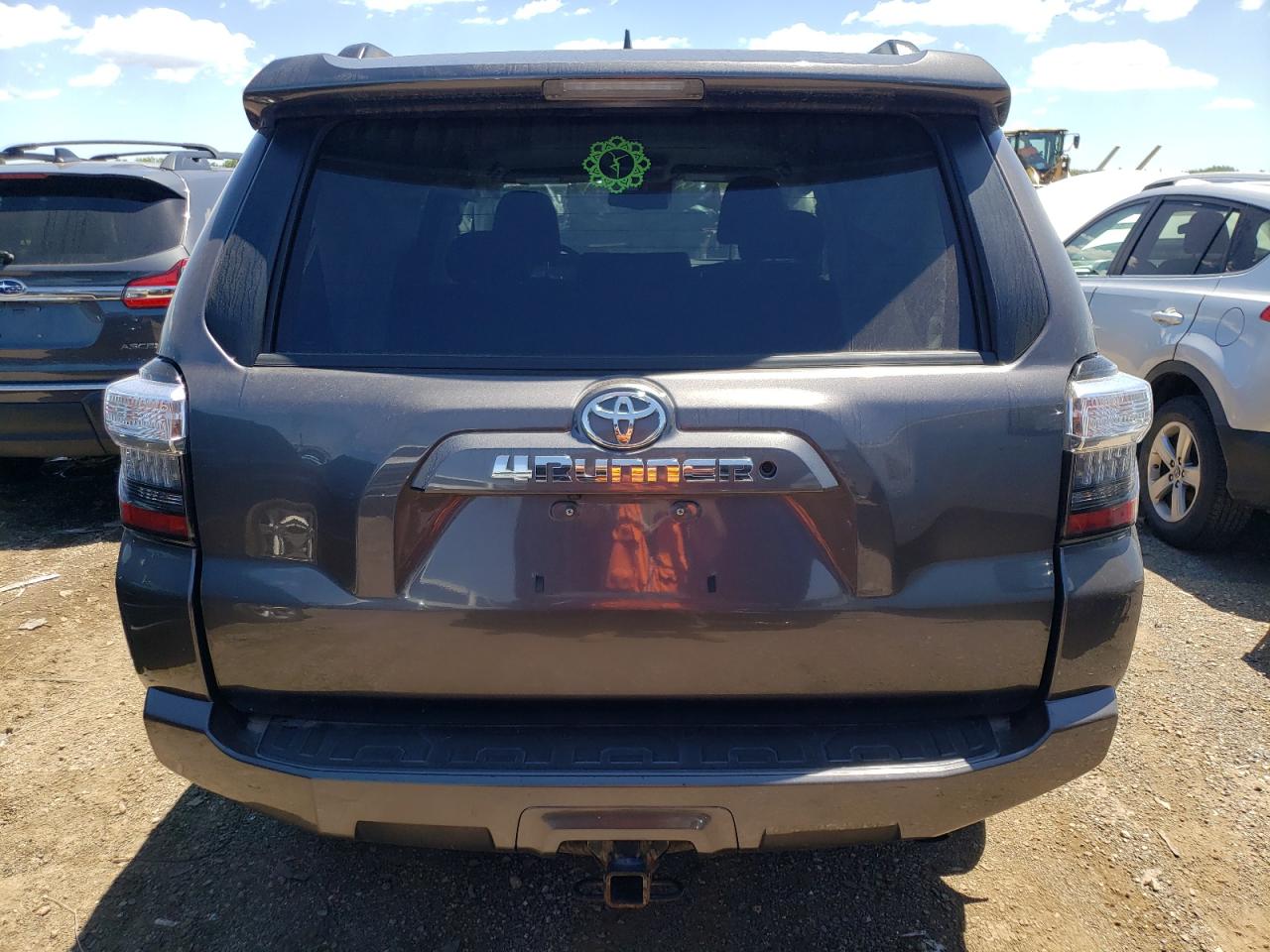 2020 Toyota 4Runner Sr5/Sr5 Premium VIN: JTEBU5JR9L5753228 Lot: 50451034