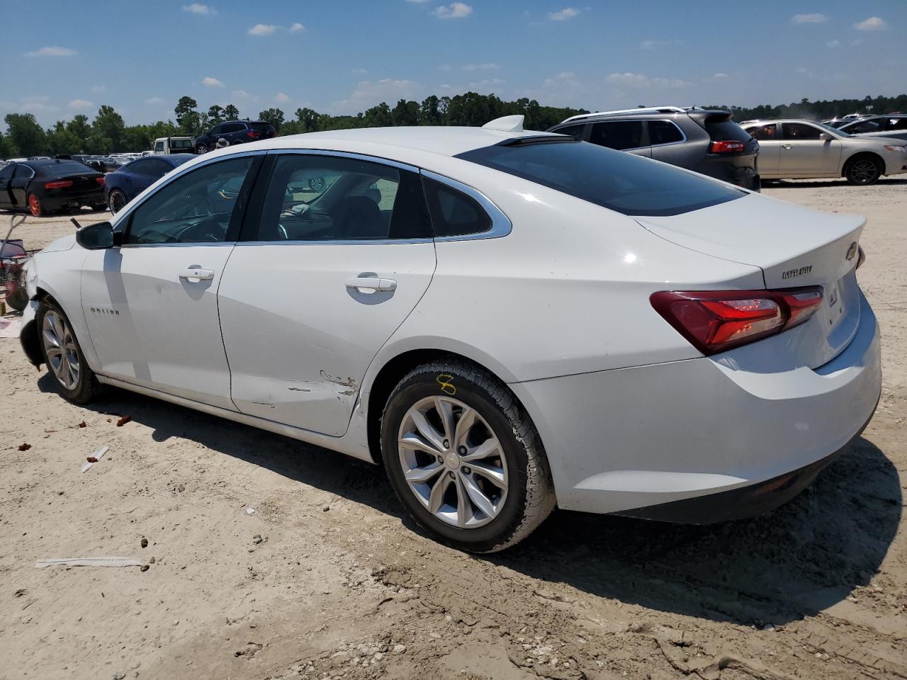 1G1ZD5ST1LF140603 2020 CHEVROLET MALIBU - Image 2