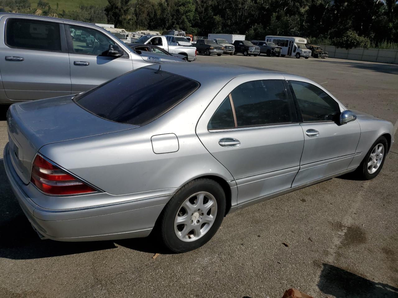 2001 Mercedes-Benz S 430 VIN: WDBNG70JX1A197126 Lot: 57201394