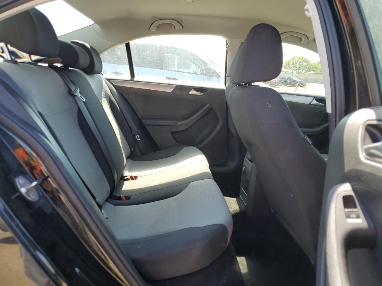 2017 Volkswagen Jetta S VIN: 3VW2B7AJ2HM355759 Lot: 58985304