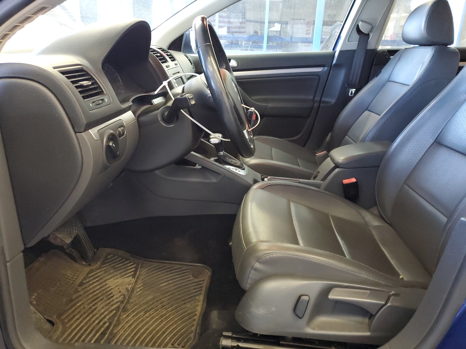 3VWRM71K28M038548 2008 Volkswagen Jetta Se