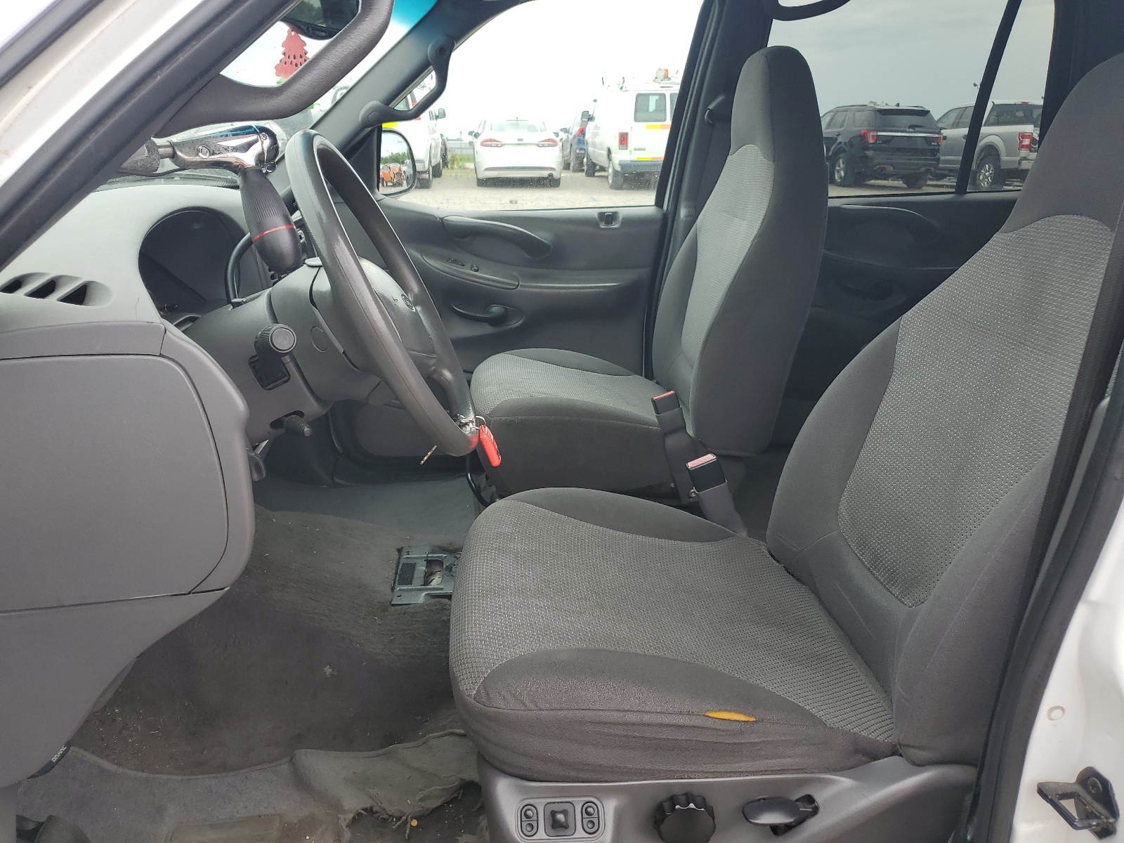 1FMRU16W71LB55816 2001 Ford Expedition Xlt