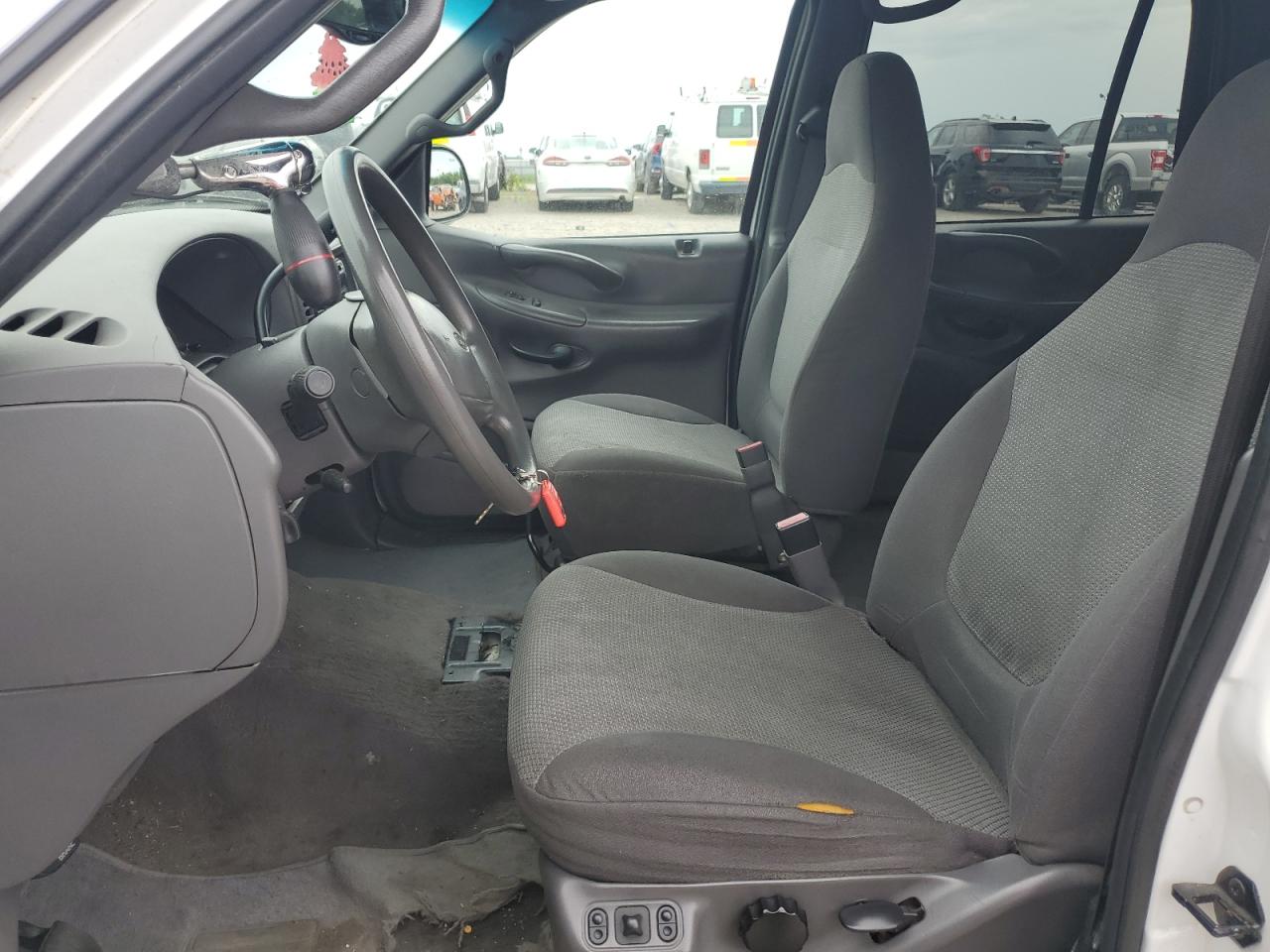 2001 Ford Expedition Xlt VIN: 1FMRU16W71LB55816 Lot: 60902964