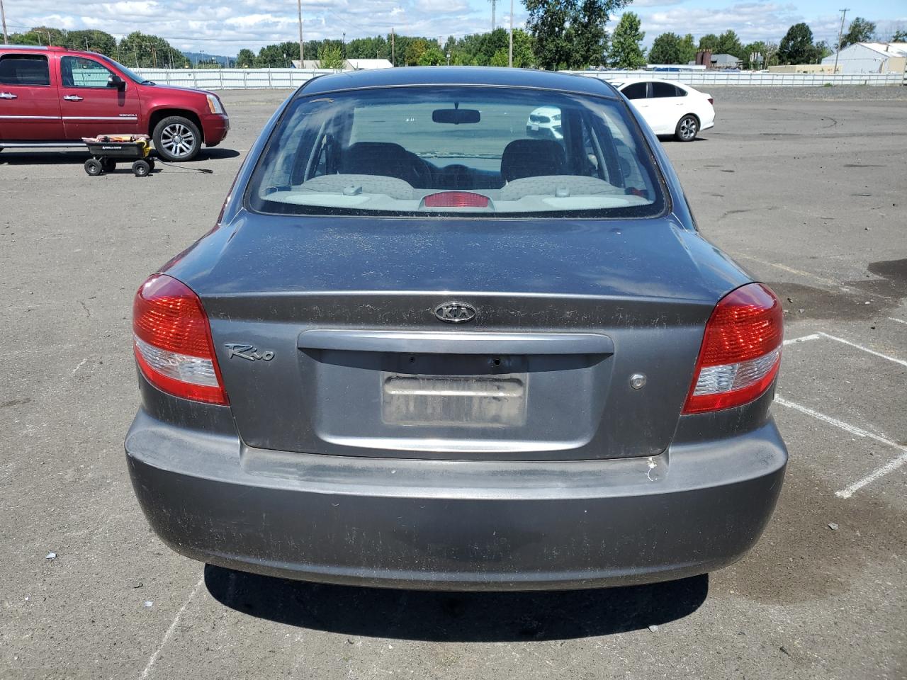 KNADC125946330310 2004 Kia Rio