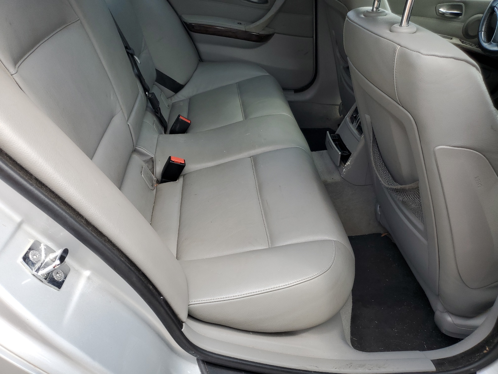 WBAVC93578K038749 2008 BMW 328 Xi