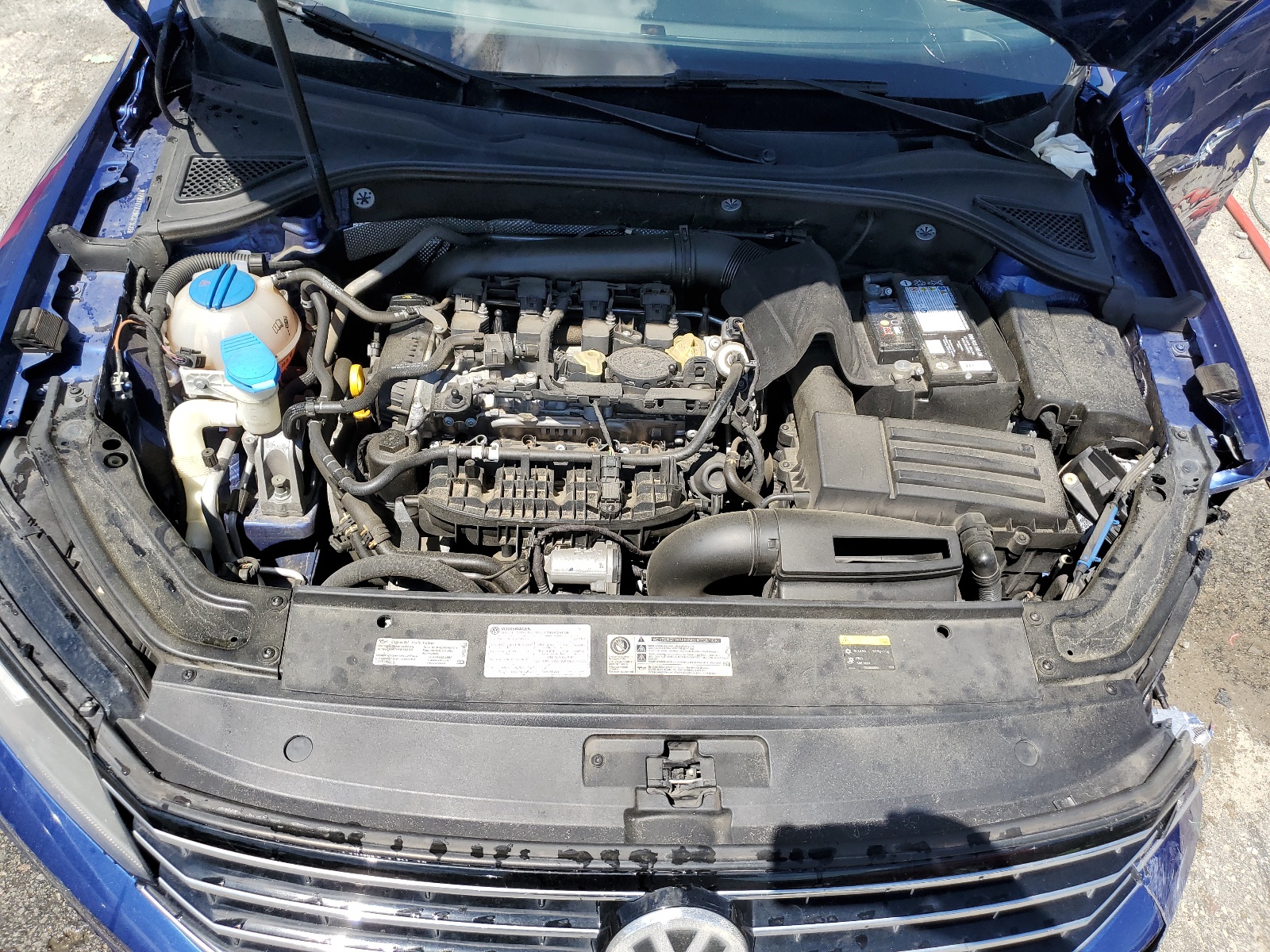 1VWAT7A39HC073419 2017 Volkswagen Passat S