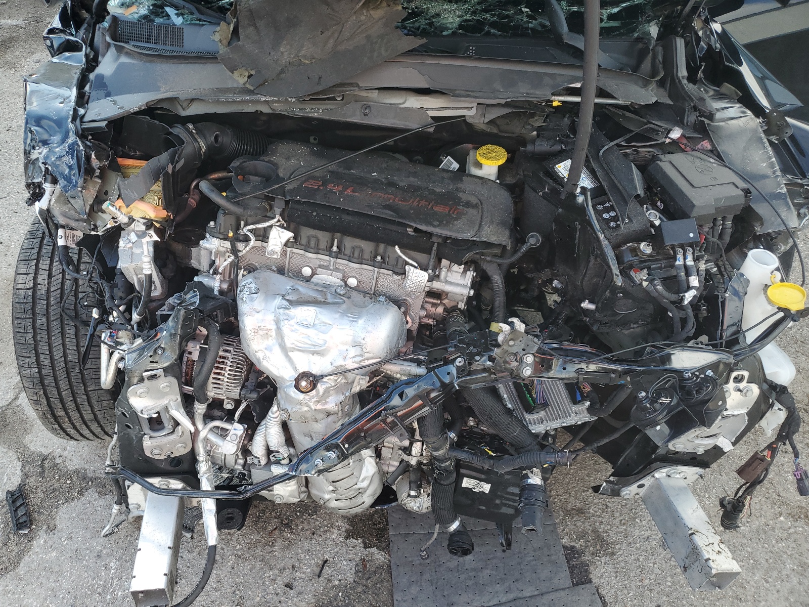 3C4NJCBB4NT137214 2022 Jeep Compass Latitude