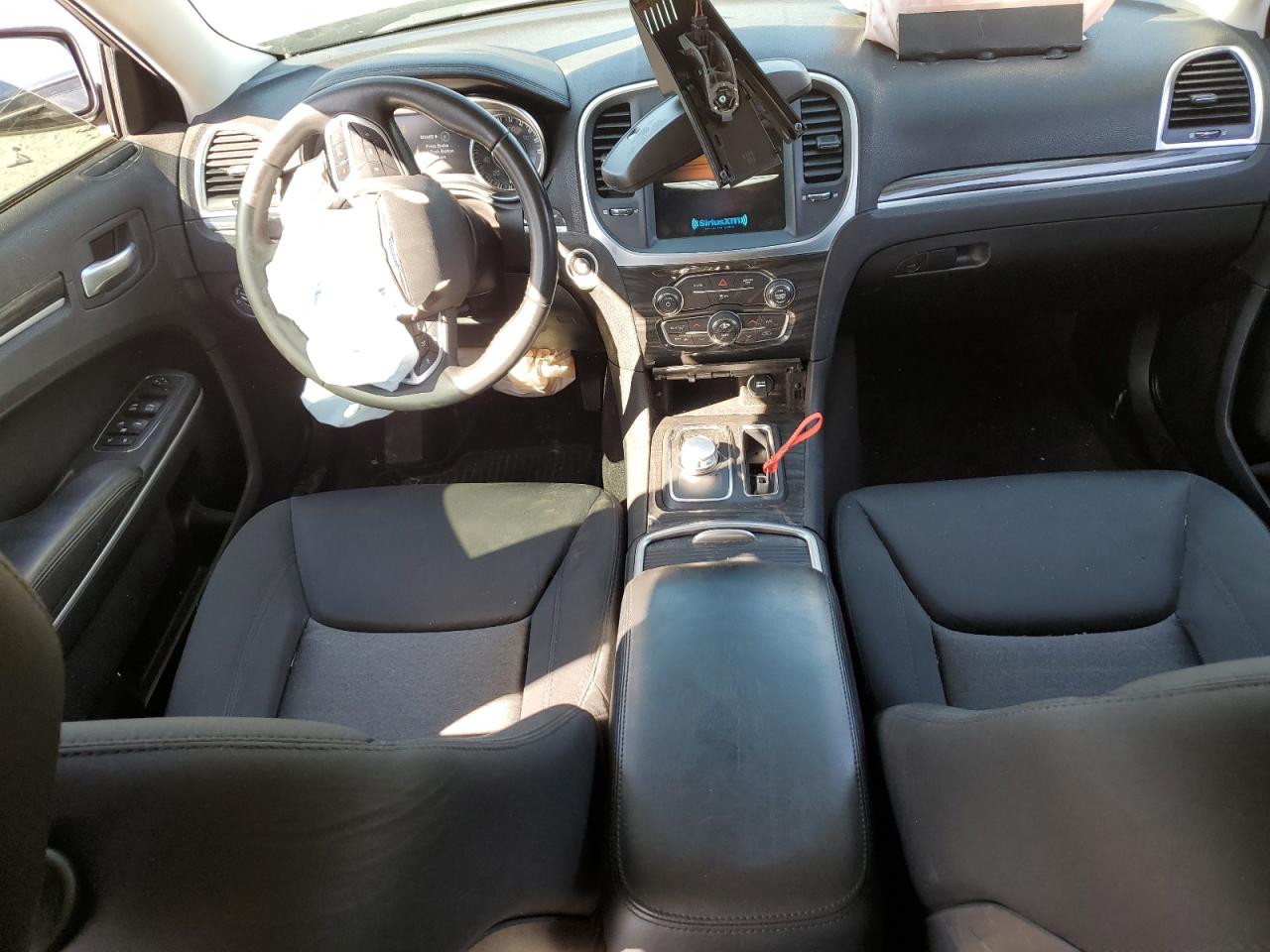 2018 Chrysler 300 Touring VIN: 2C3CCAAG1JH320029 Lot: 60394644